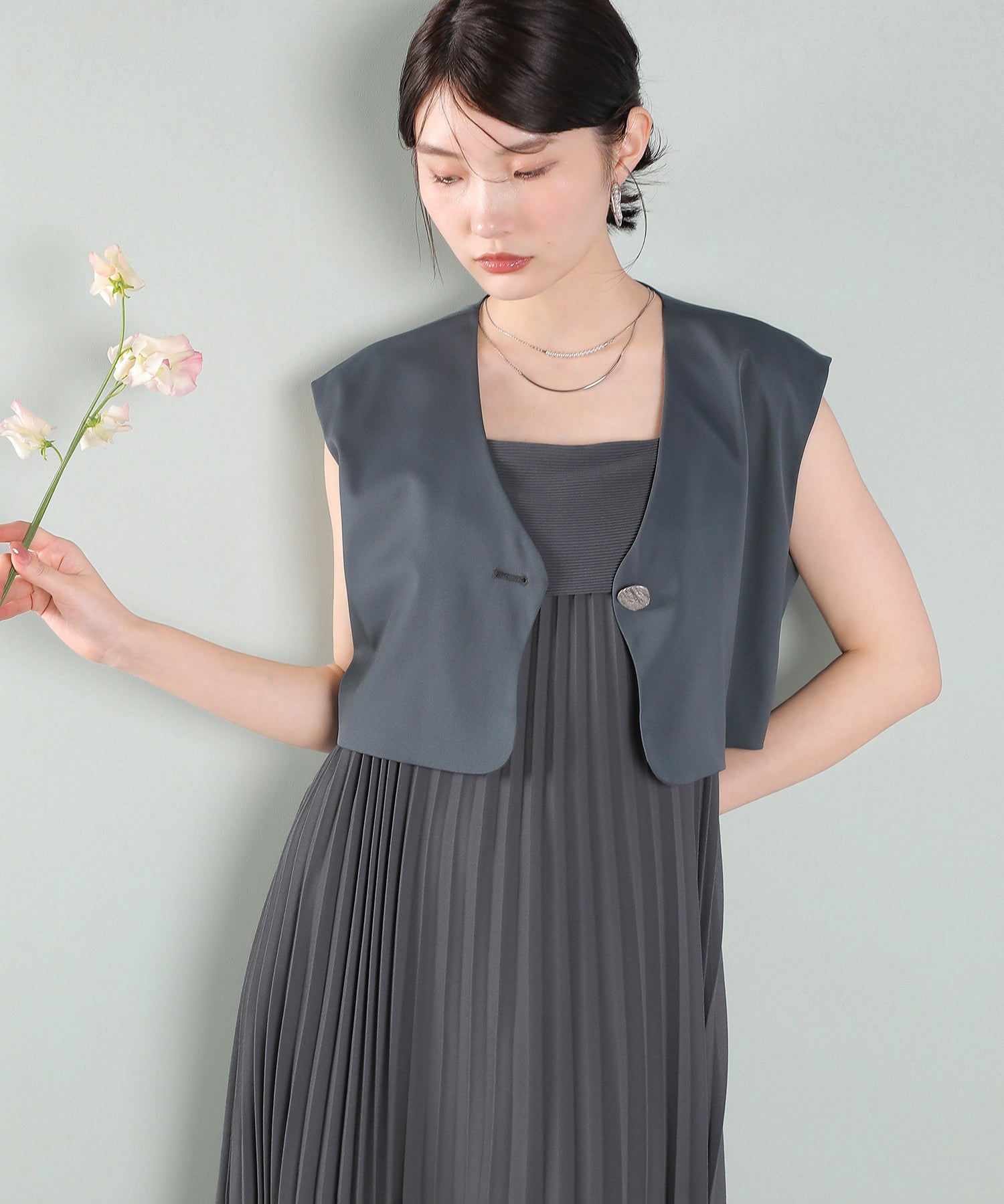 プリ―ツ Aライン ワンピース ジレ ジャケット 2点セット