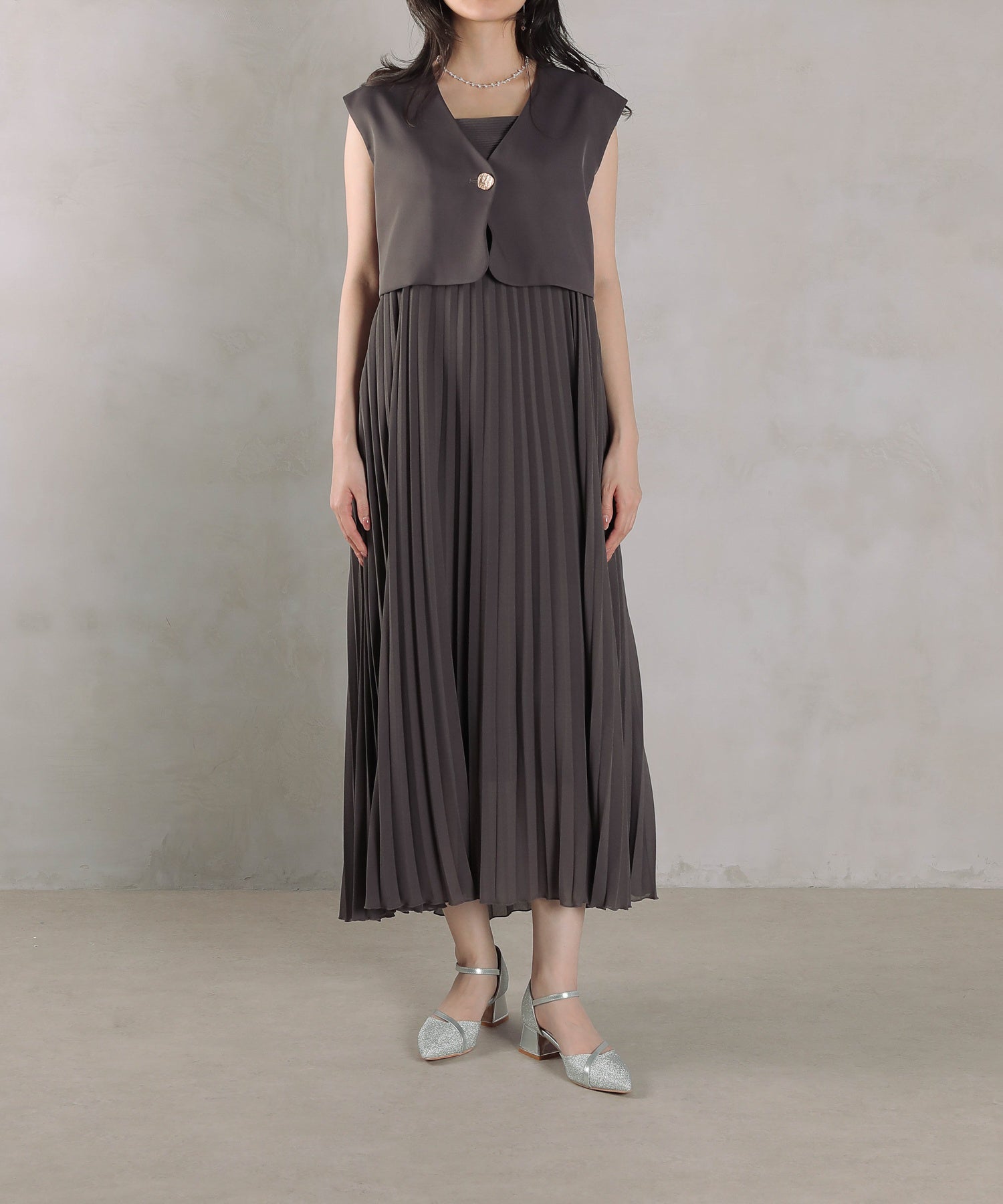 プリ―ツ Aライン ワンピース ジレ ジャケット 2点セット