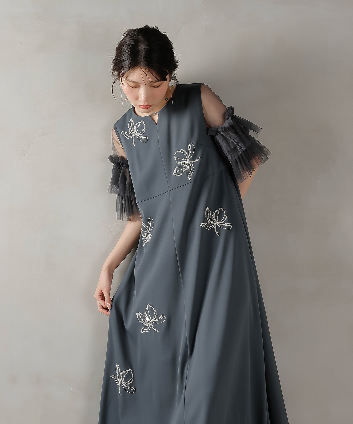刺繍レース チュールフリル Aライン ドレス
