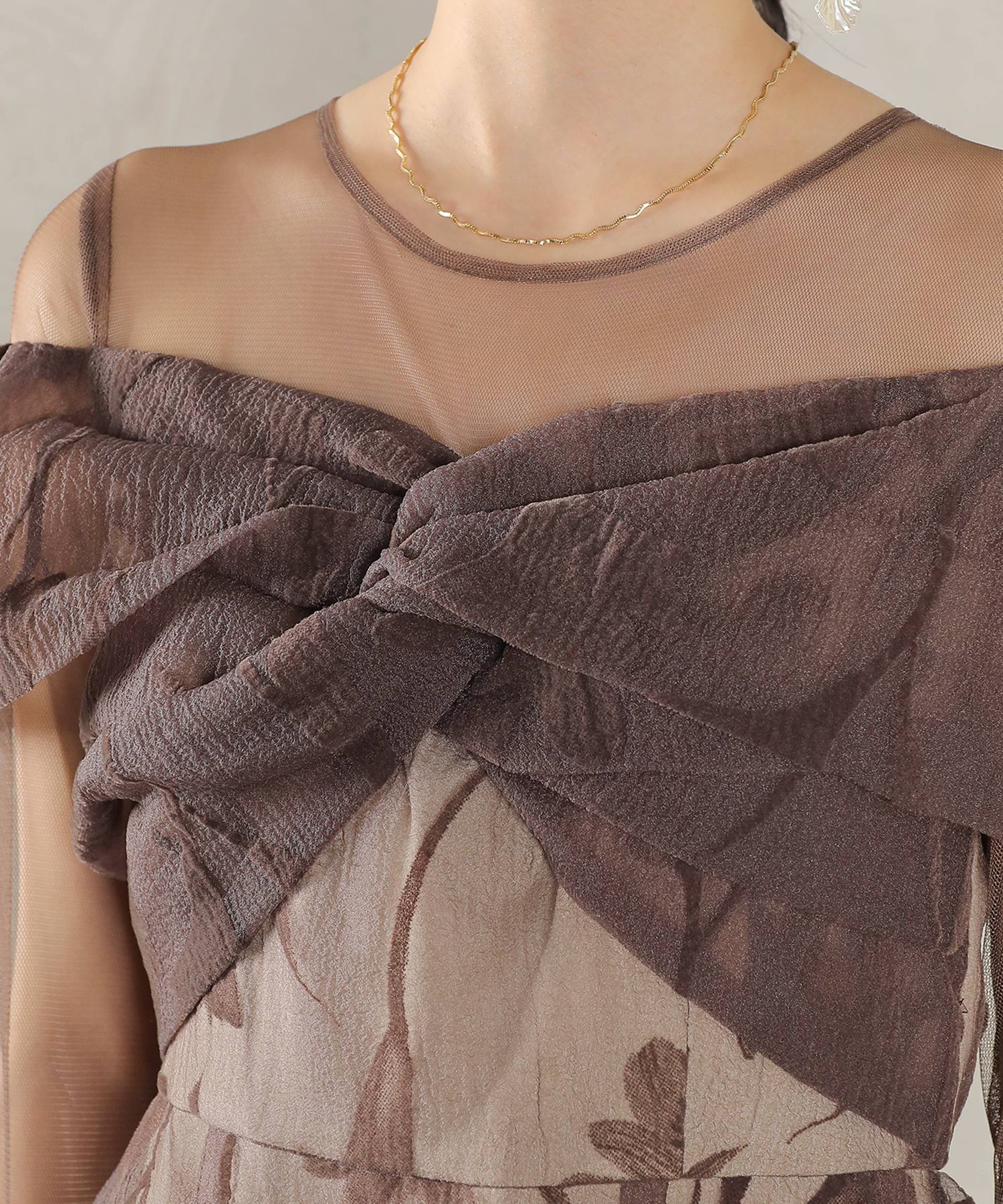 フロッキーレース チュール ボリュームデザイン Aライン ワンピース ドレスパーティー 結婚式 お呼ばれ オケージョン