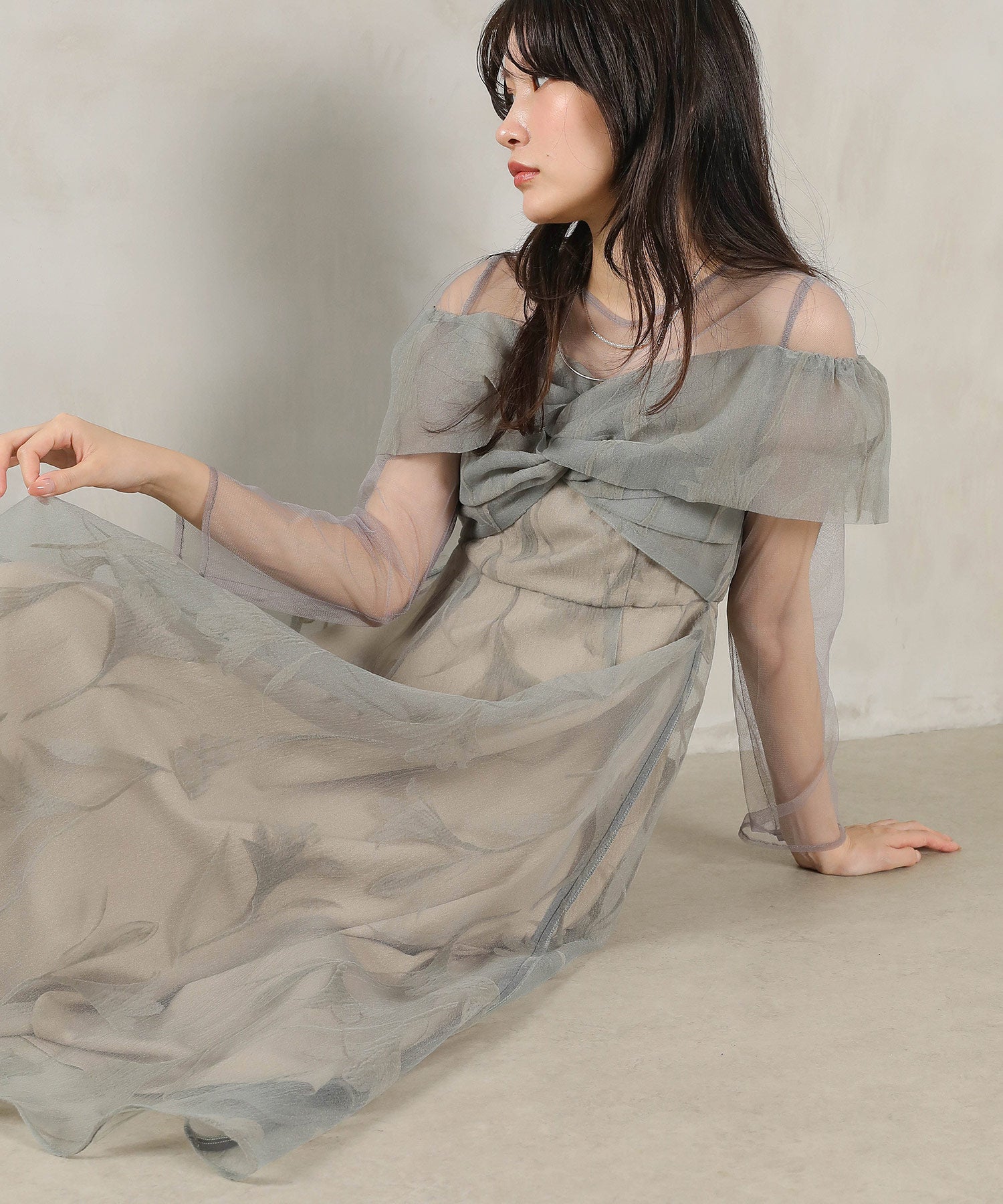 フロッキーレース チュール ボリュームデザイン Aライン ワンピース ドレスパーティー 結婚式 お呼ばれ オケージョン