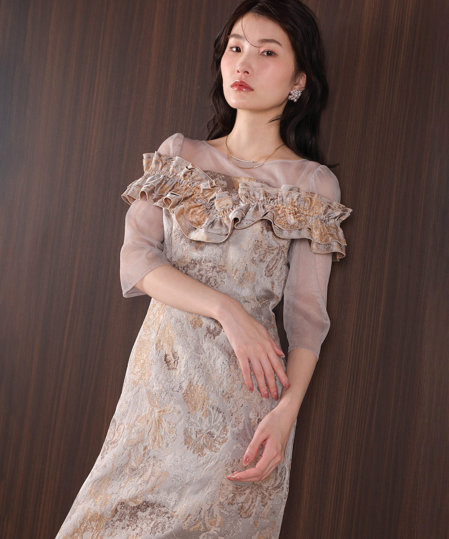 ハートネックフリルジャガードワンピースドレス