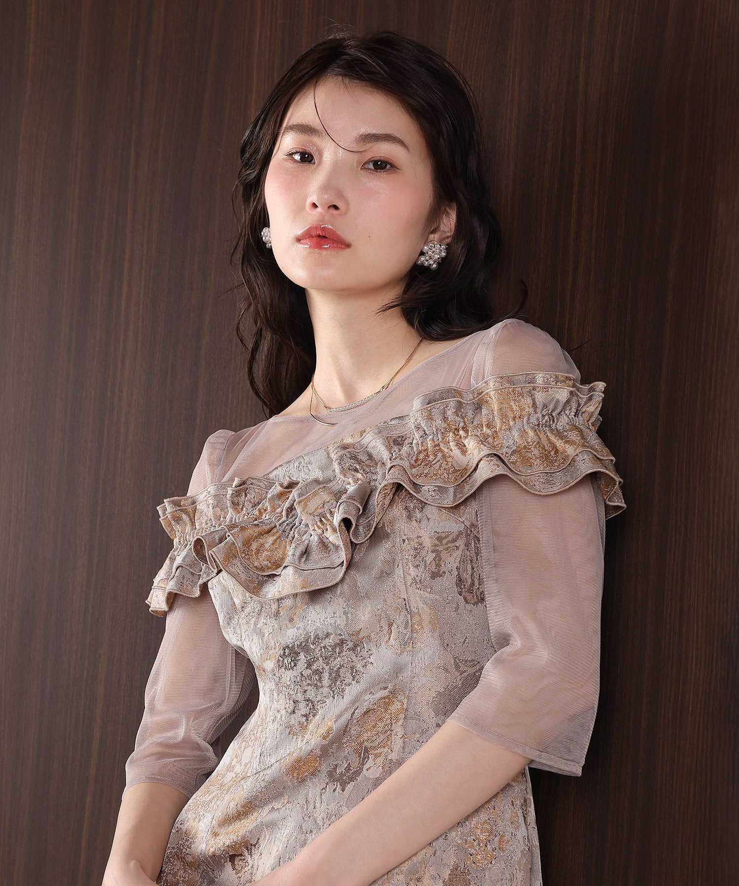 ハートネックフリルジャガードワンピースドレス