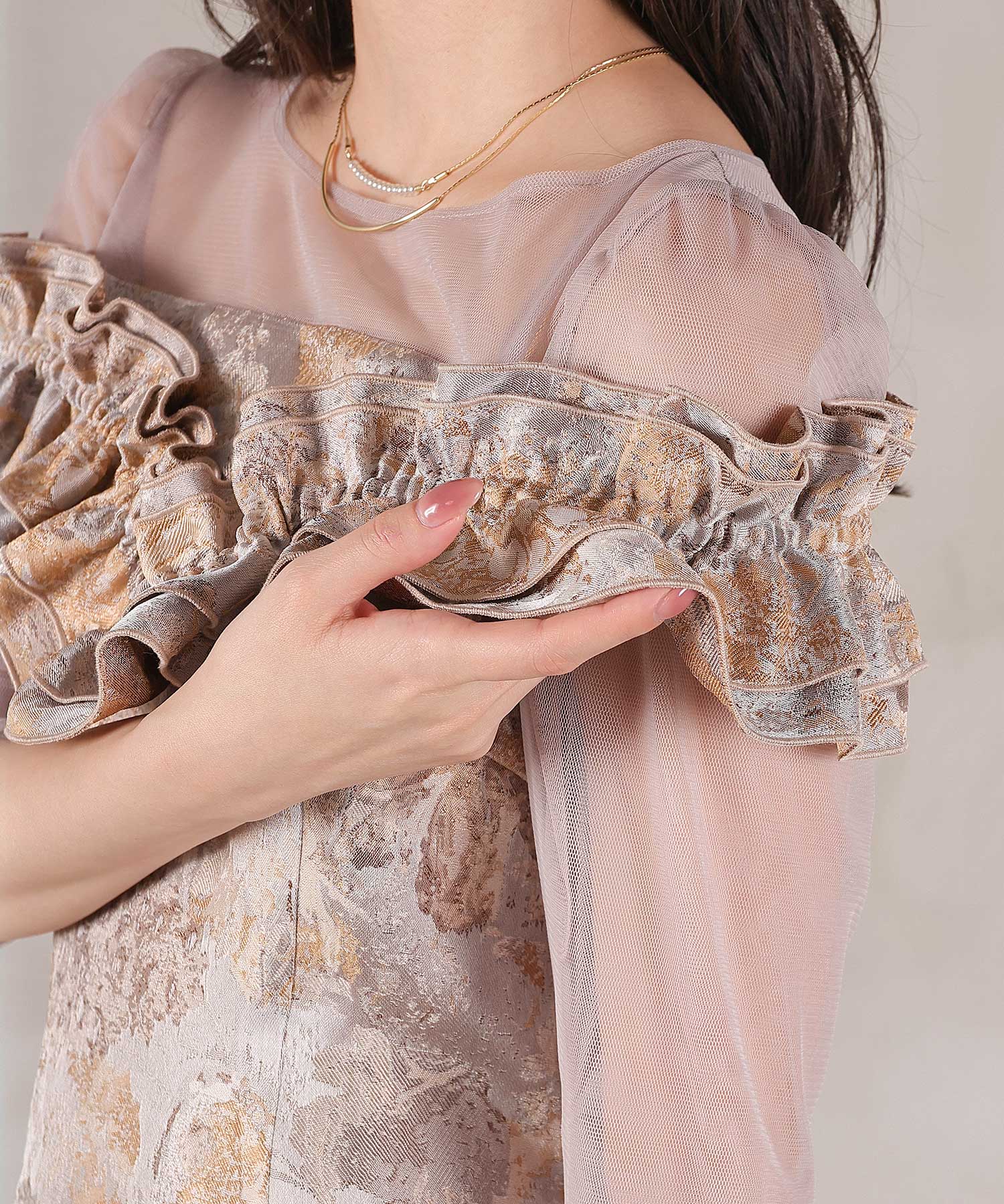 ハートネックフリルジャガードワンピースドレス