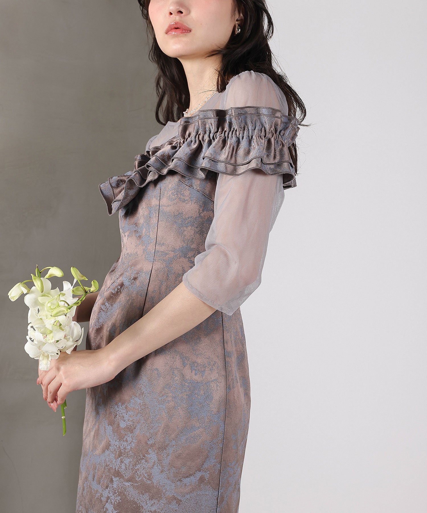 ハートネックフリルジャガードワンピースドレス