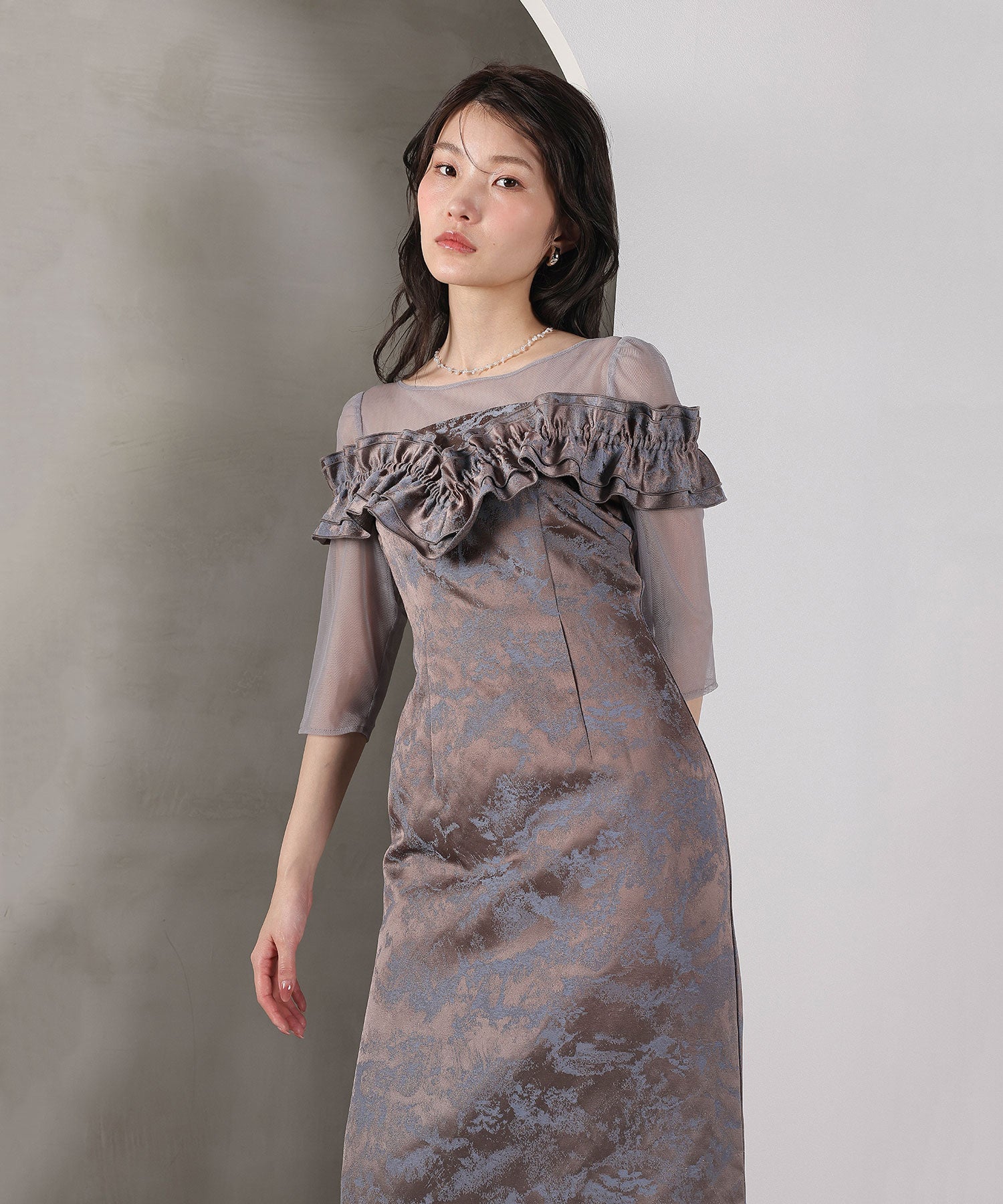 ハートネックフリルジャガードワンピースドレス