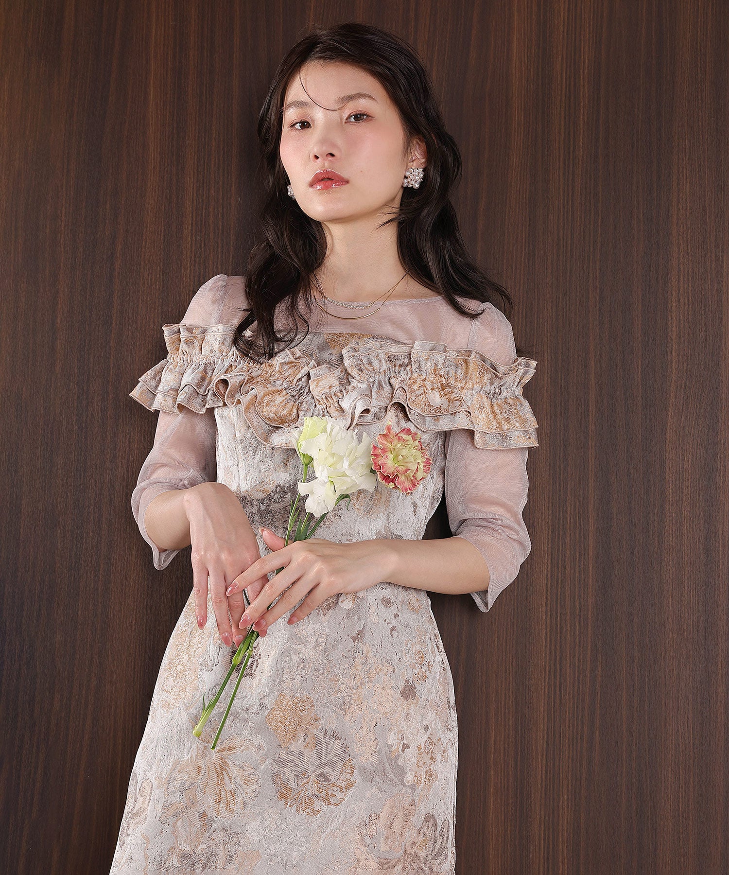 ハートネックフリルジャガードワンピースドレス