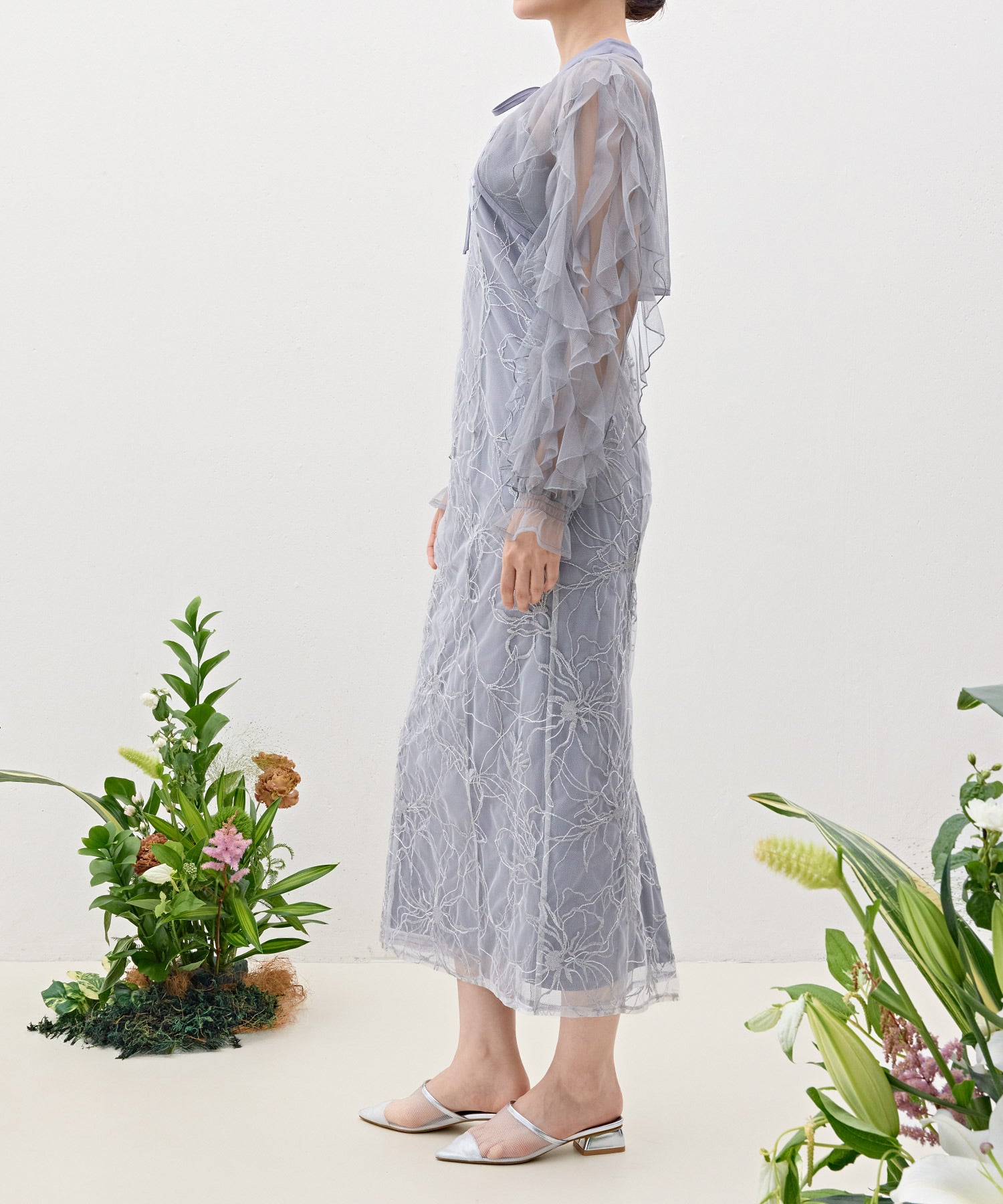 刺繍レースボリュームIラインドレスセットアップ