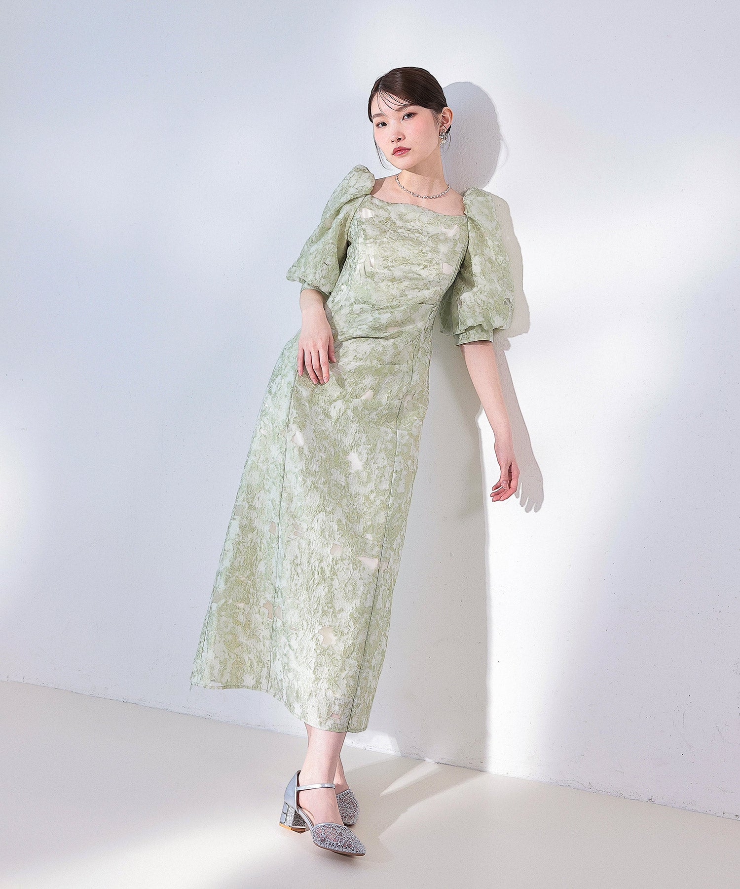 シアージャガードパフスリーブ花柄ワンピースドレス パーティー 結婚式 お呼ばれ オケージョンドレス デイリー