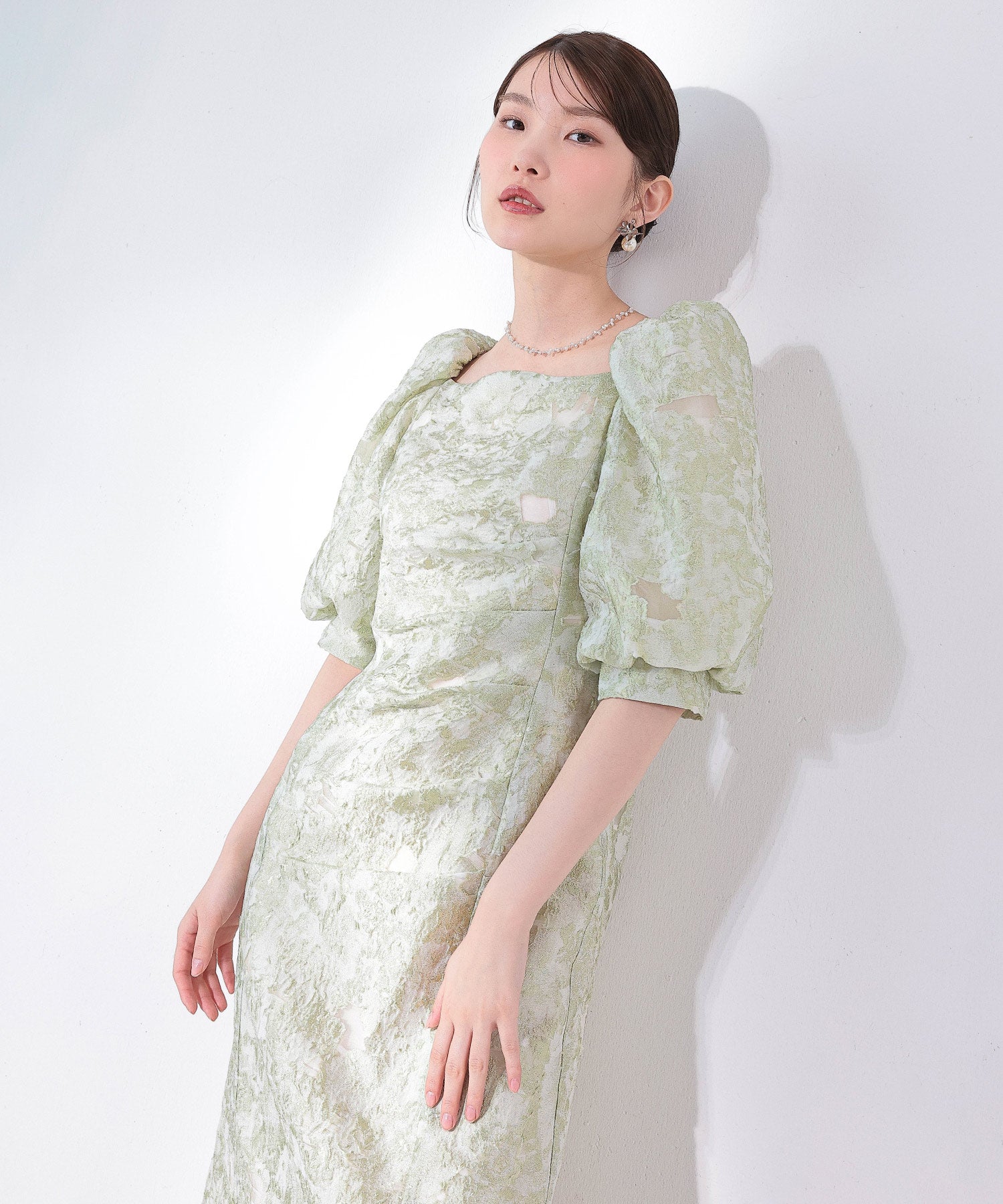 ジャガードパフスリーブドレス シアージャガードパフスリーブ花柄ワンピースドレス パーティー 結婚式