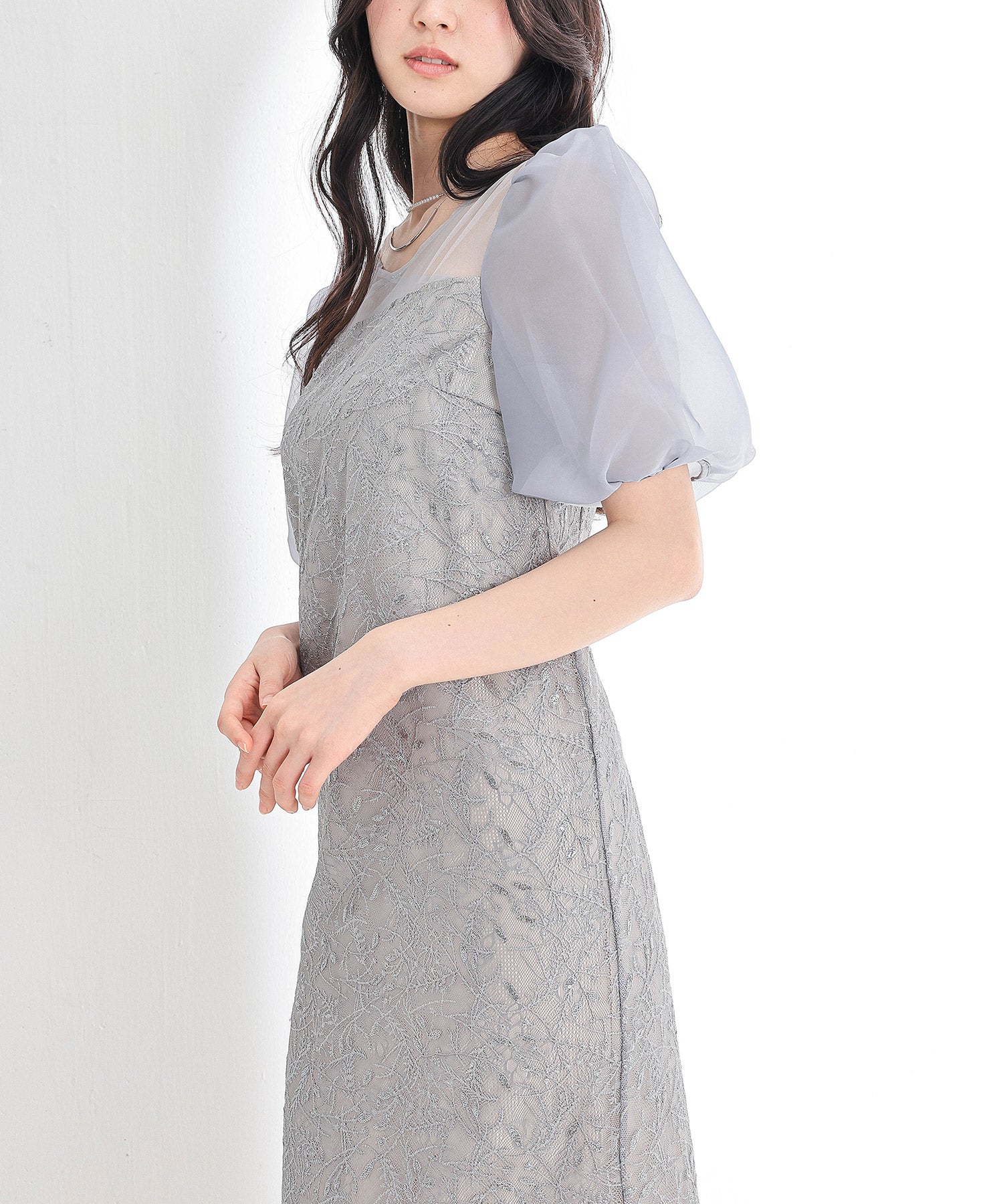 リーフ刺繍スパンコールレースVネックIラインドレス