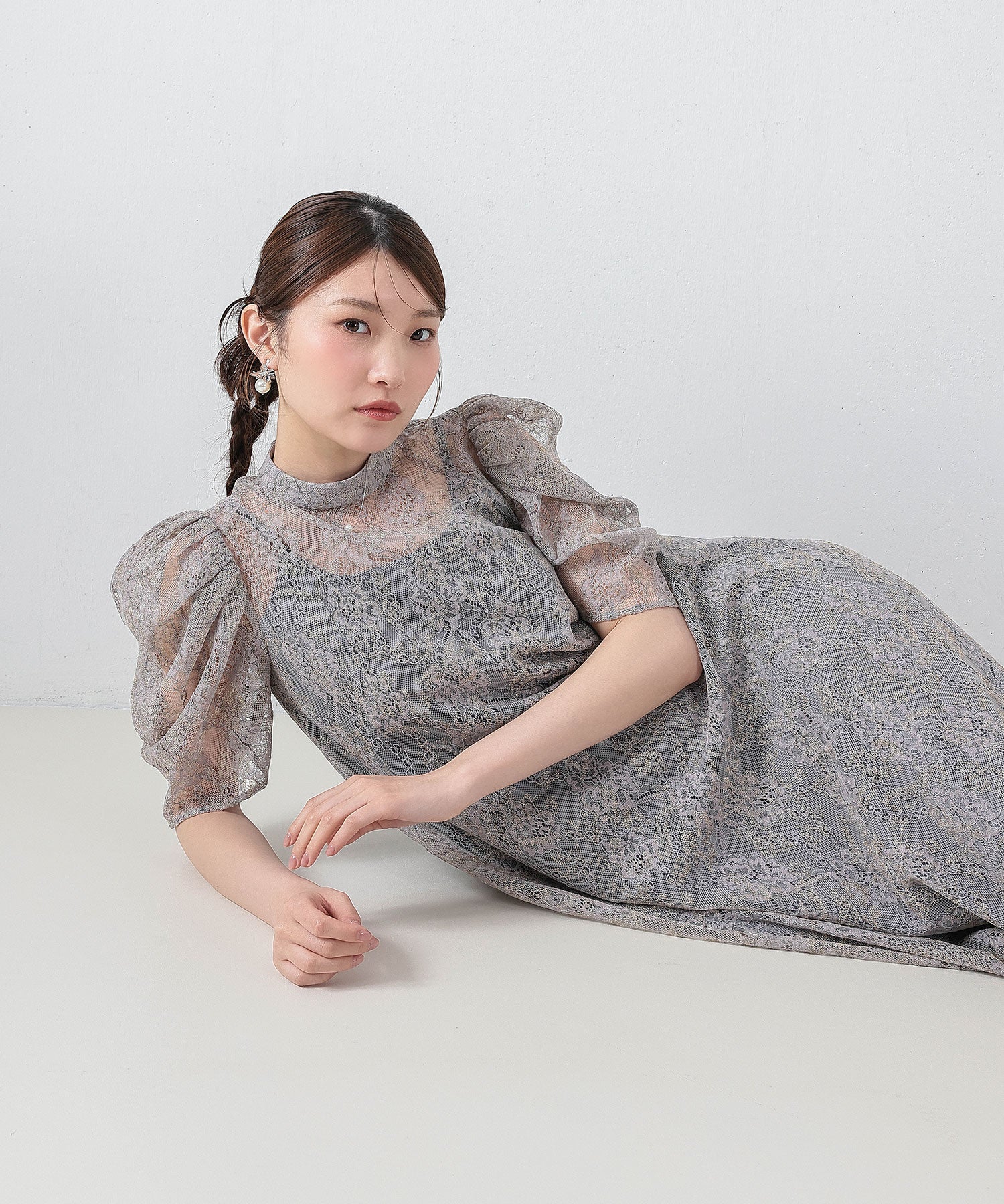 刺繍レースAラインワンピースドレス