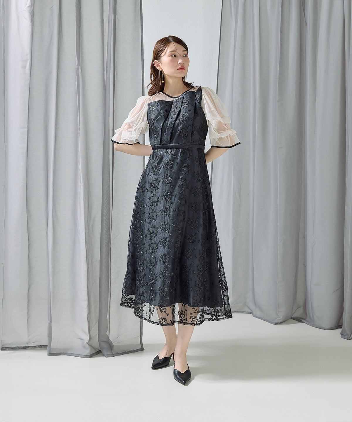 167cm / 着用 M / ブラック×ベージュ