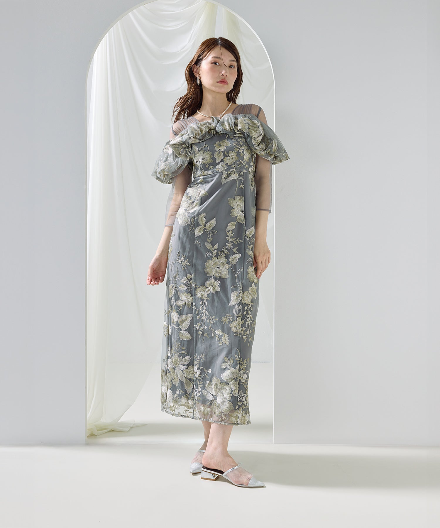 167cm / 着用 M / アッシュグレー