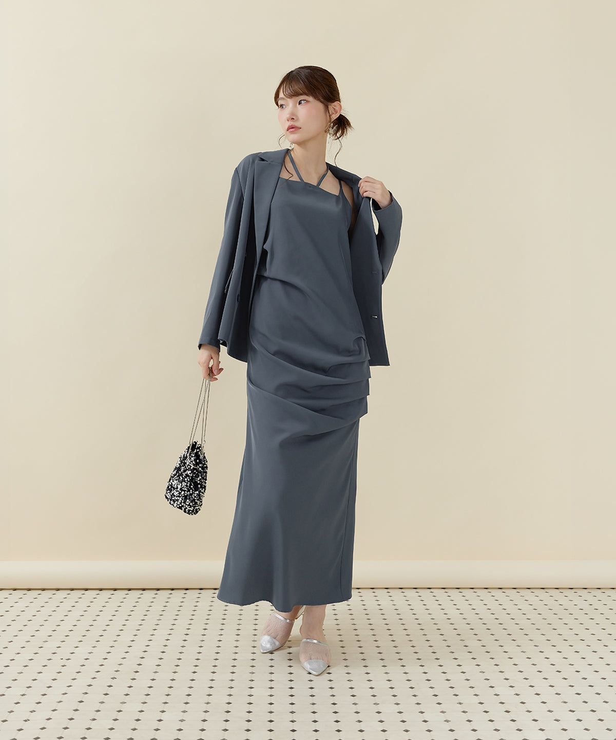 167cm / 着用 M / ブルー