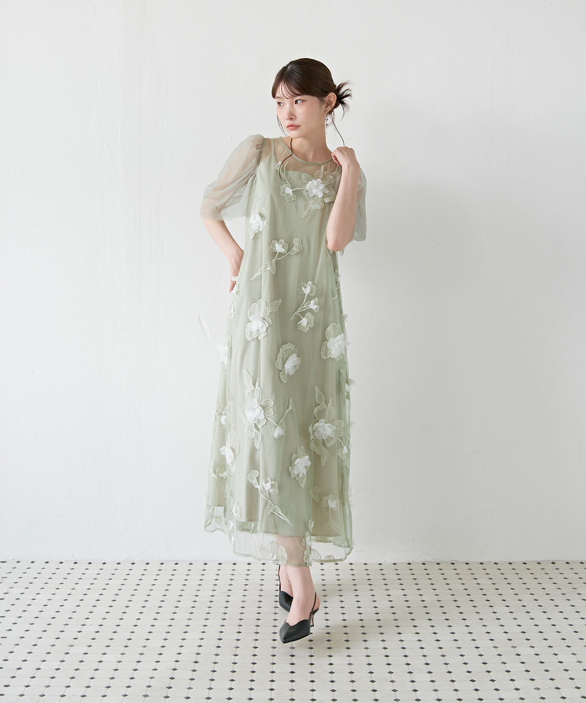 3D花柄レースAラインドレス