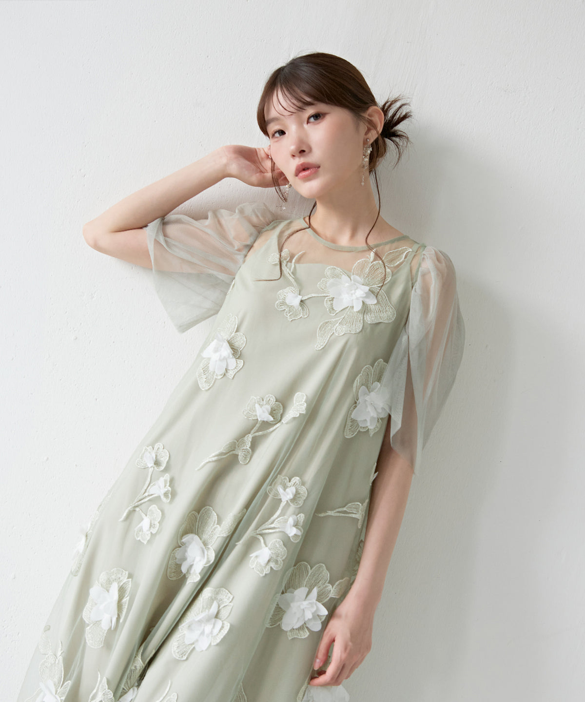 3D花柄レースAラインドレス