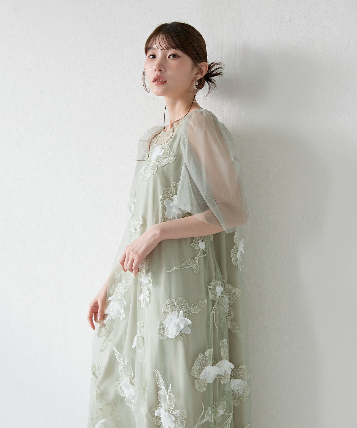 3D花柄レースAラインドレス