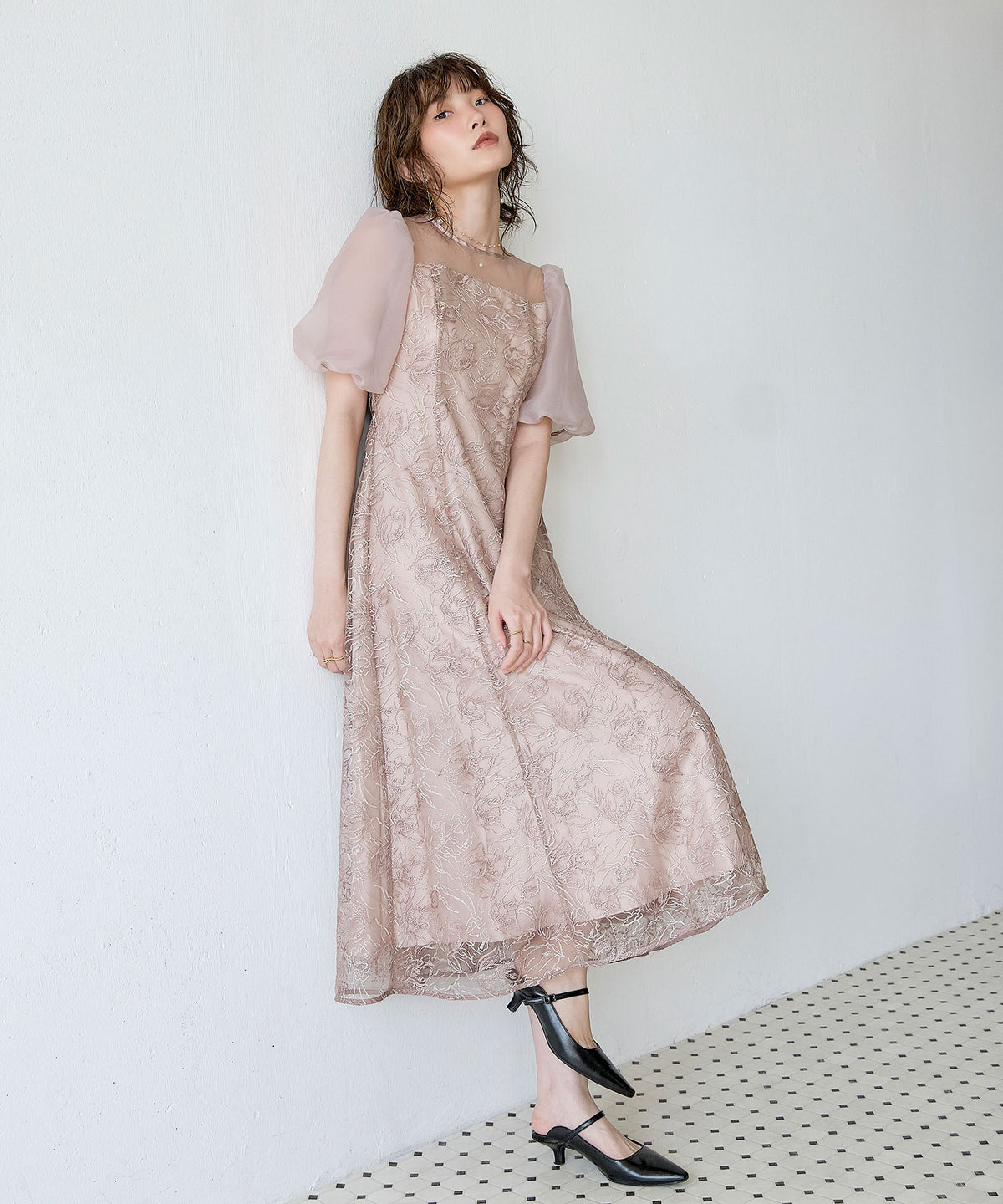 ニュアンス花柄レースフレアドレス