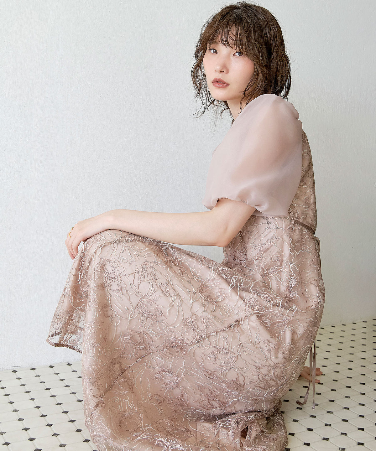 ニュアンス花柄レースフレアドレス