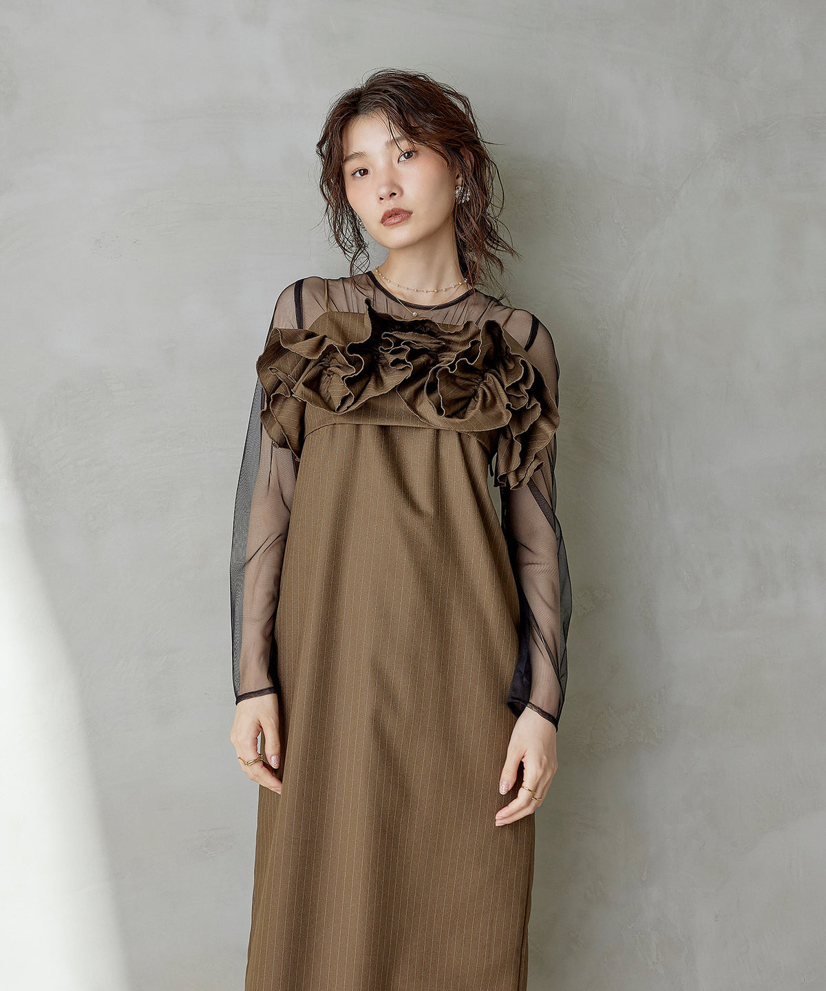 ウェーブフリルストライプ2点セットドレス