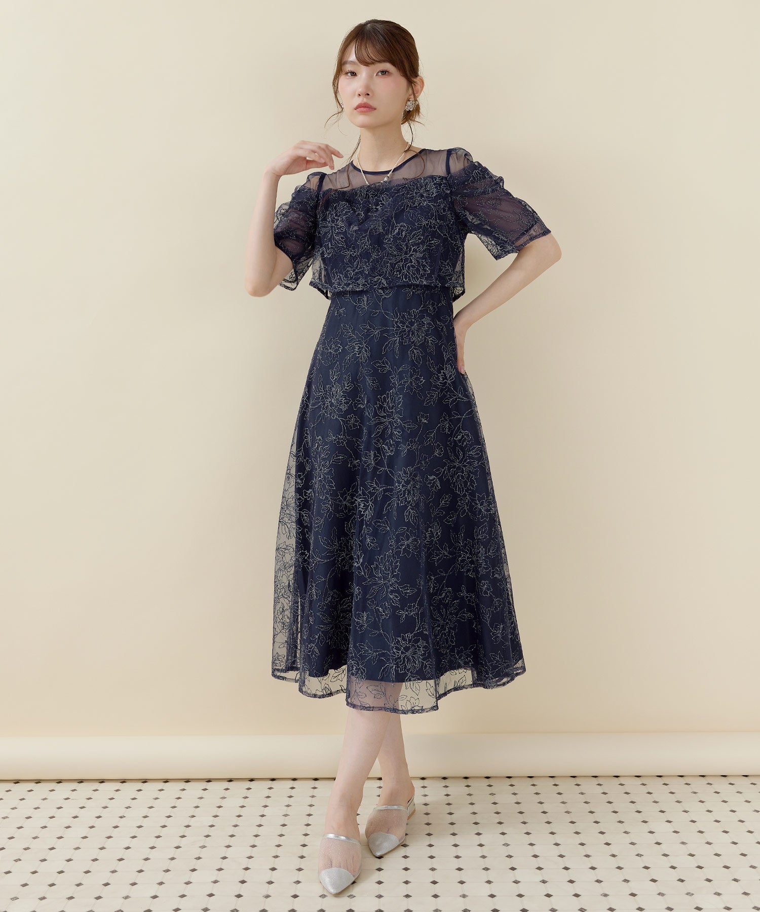 ラメ刺繍花柄オフショル風タックスリーブAラインドレス