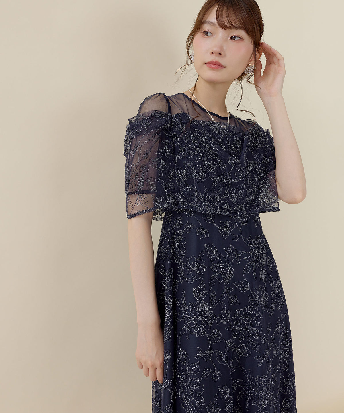 ラメ刺繍花柄オフショル風タックスリーブAラインドレス
