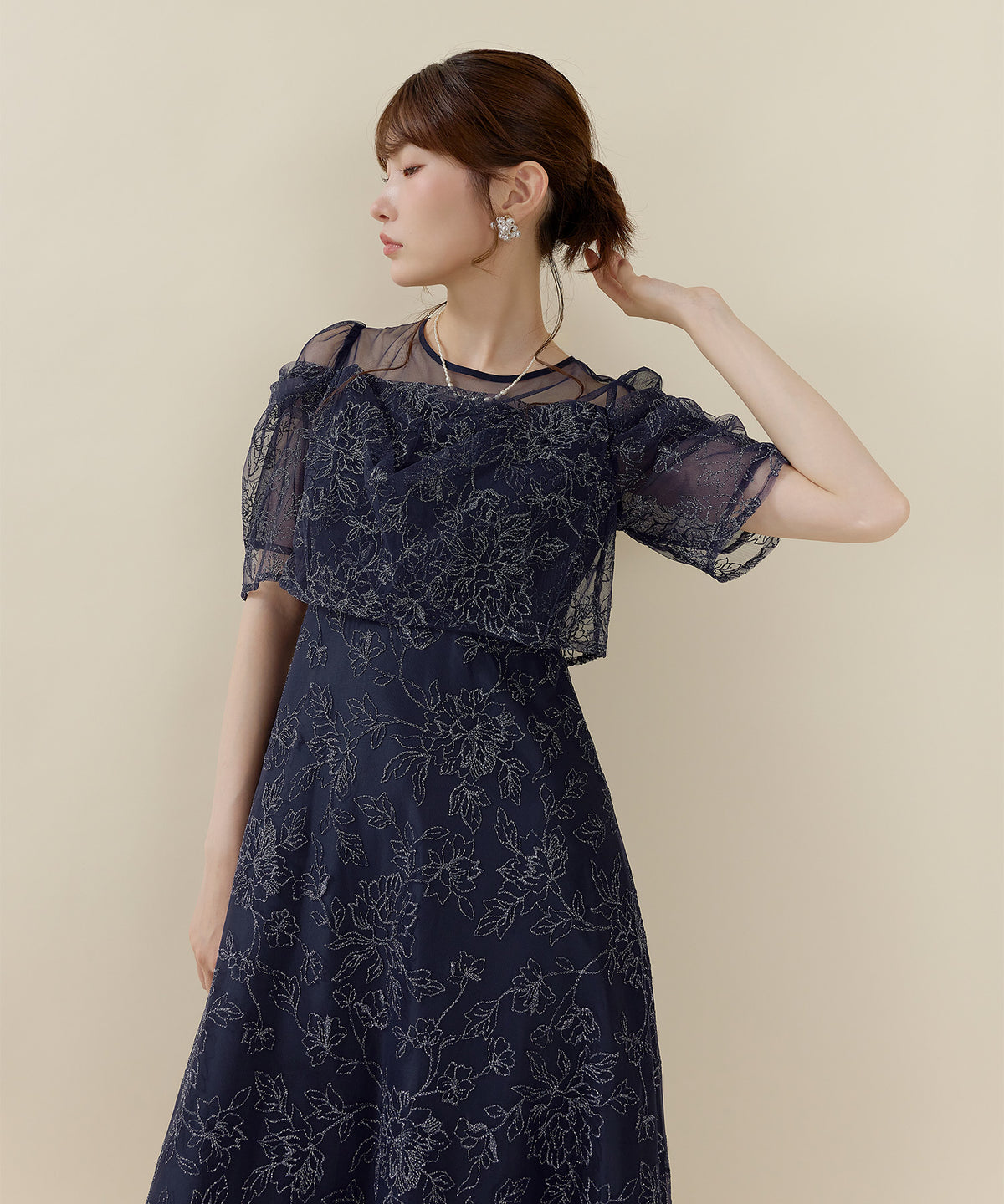 ラメ刺繍花柄オフショル風タックスリーブAラインドレス