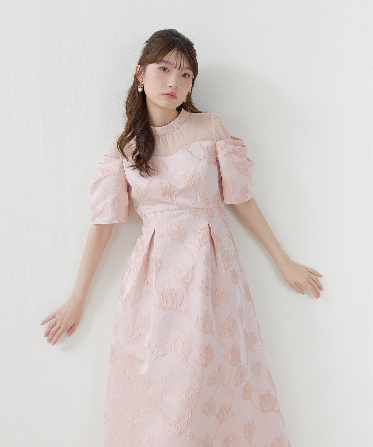 ジャガード花柄チュールオフショル風タックAラインドレス