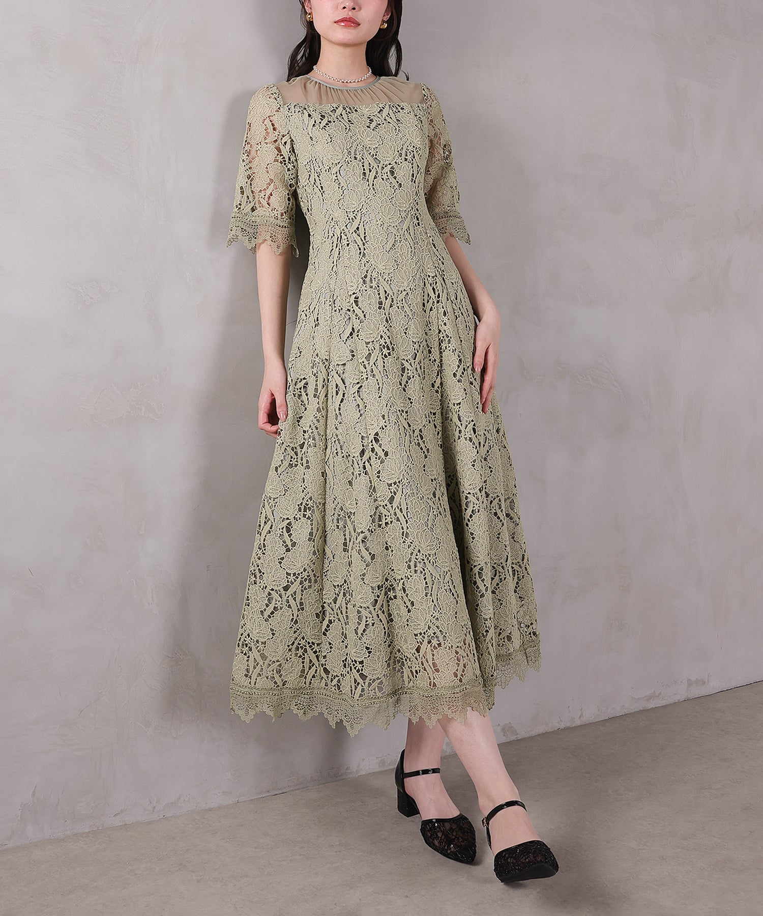 ケミカルレース Aラインワンピースドレス