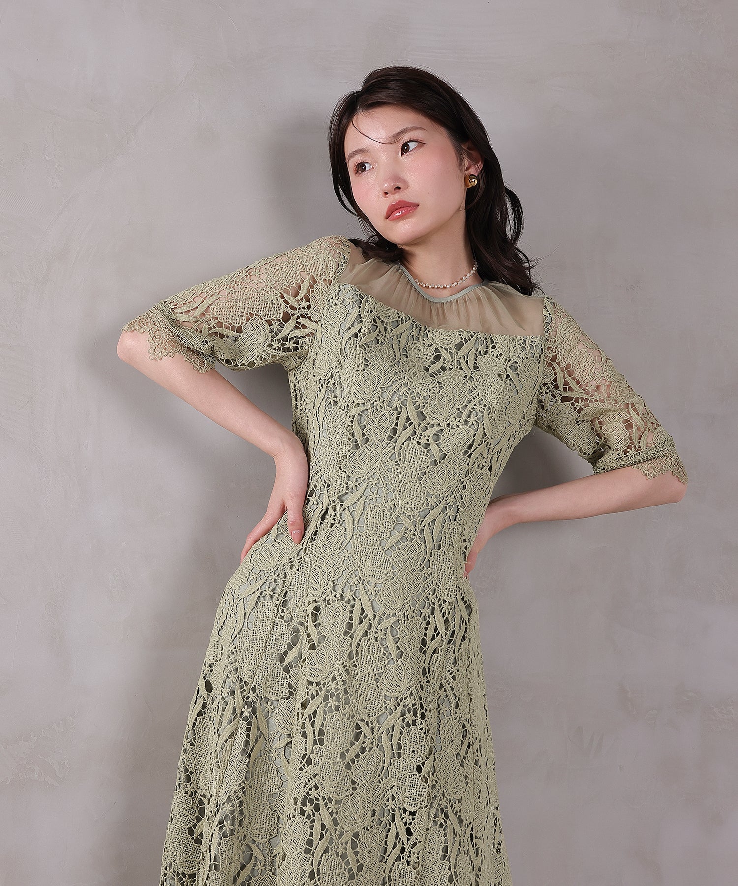 ケミカルレース Aラインワンピースドレス