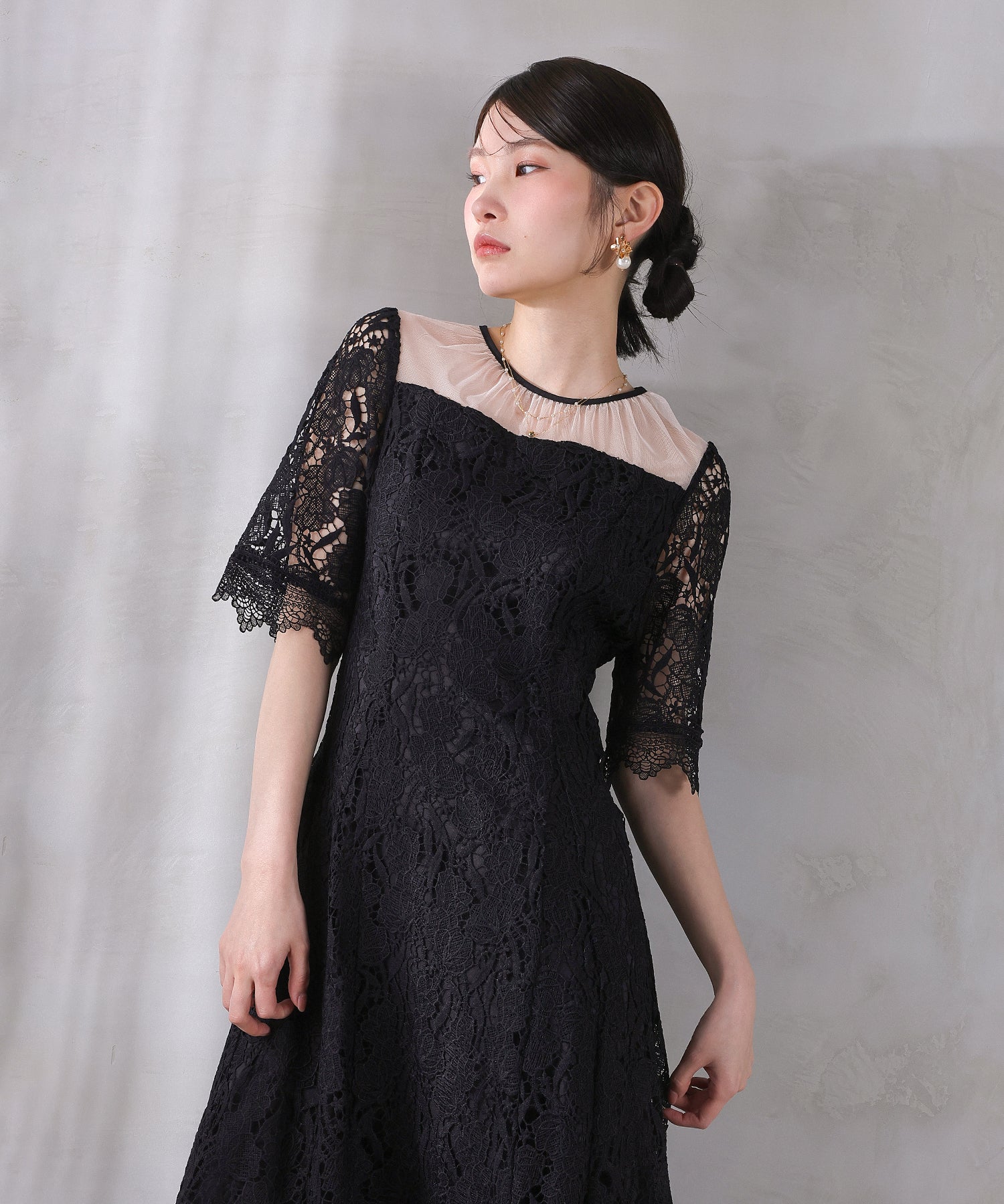 ケミカルレース Aラインワンピースドレス