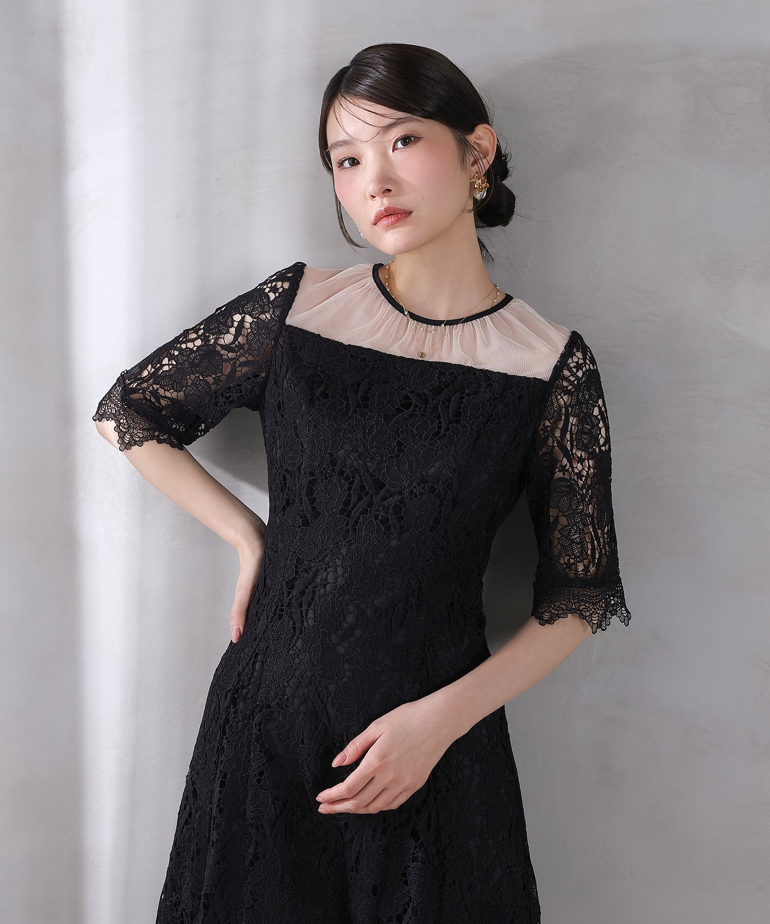 ケミカルレース Aラインワンピースドレス