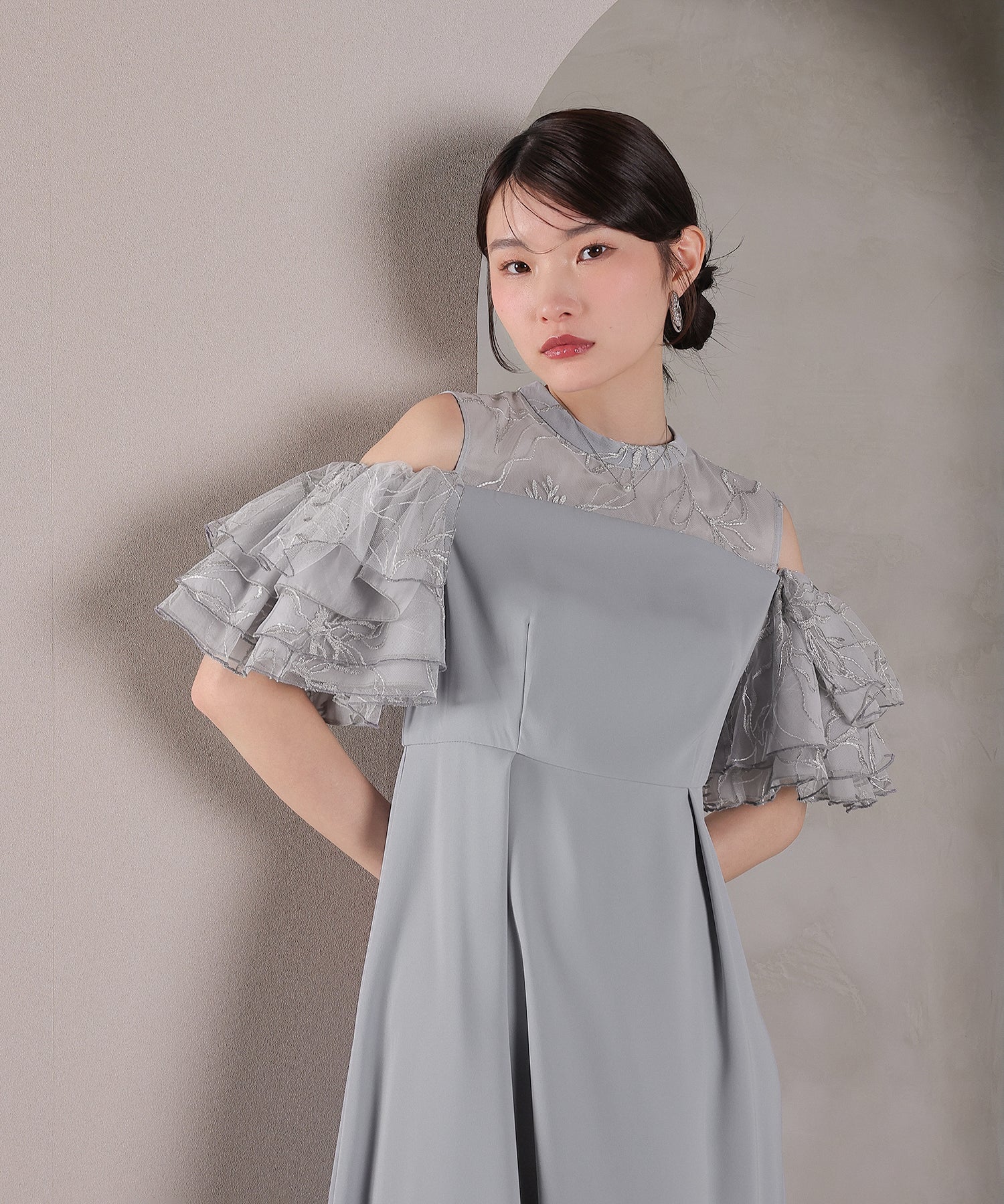 チュールラメ刺繍 オフショル Aラインワンピース ドレス