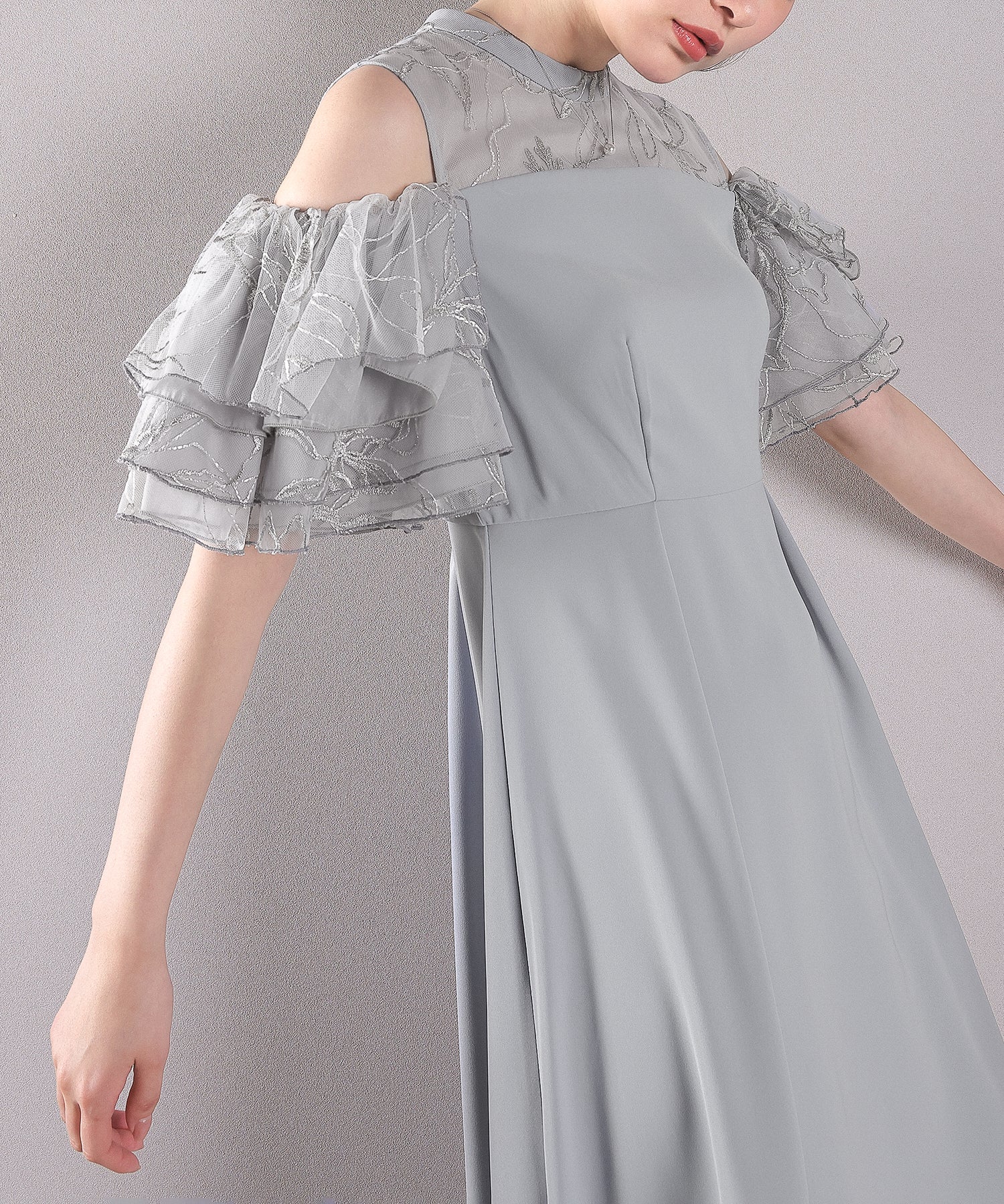 チュールラメ刺繍 オフショル Aラインワンピース ドレス