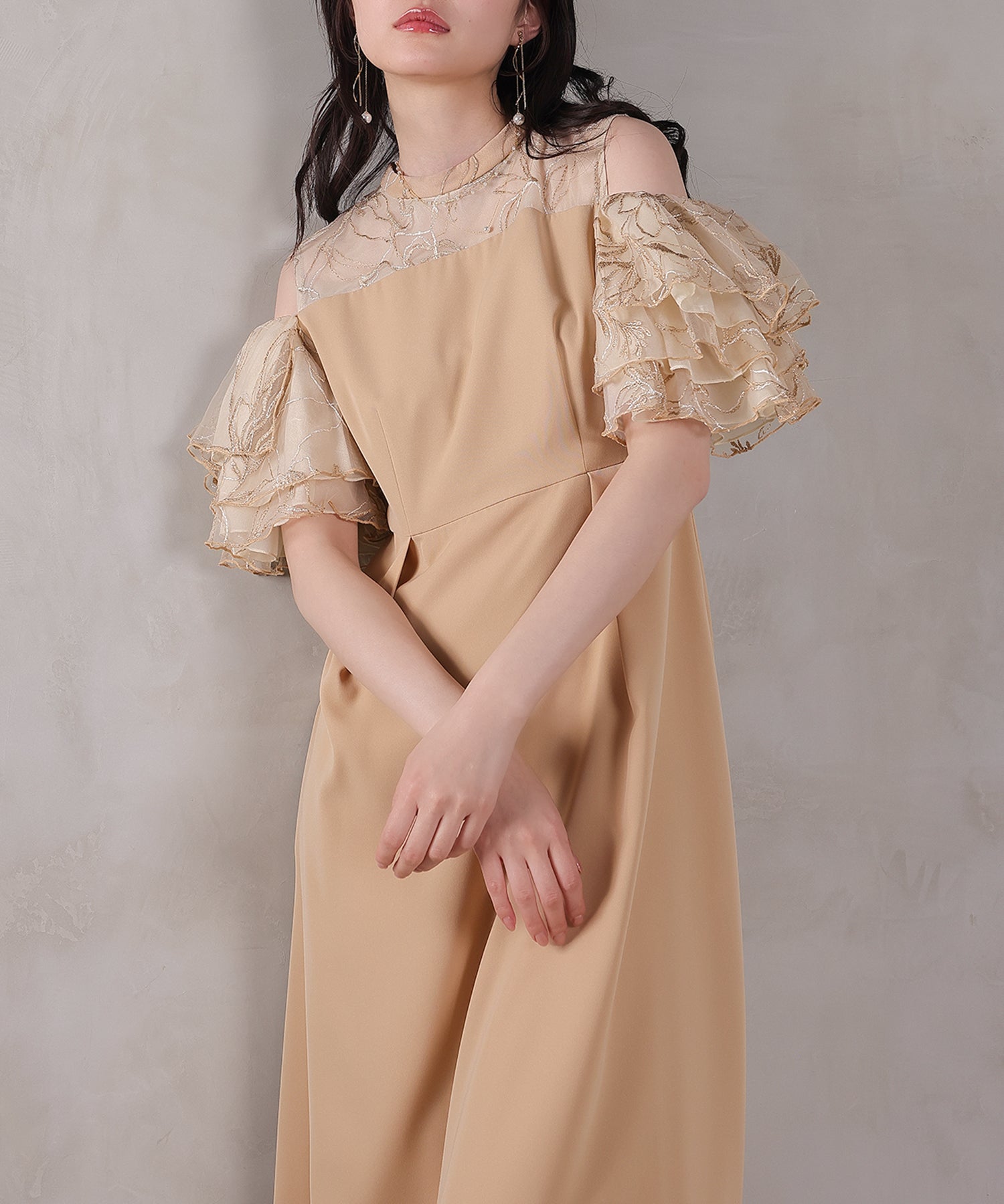 チュールラメ刺繍 オフショル Aラインワンピース ドレス