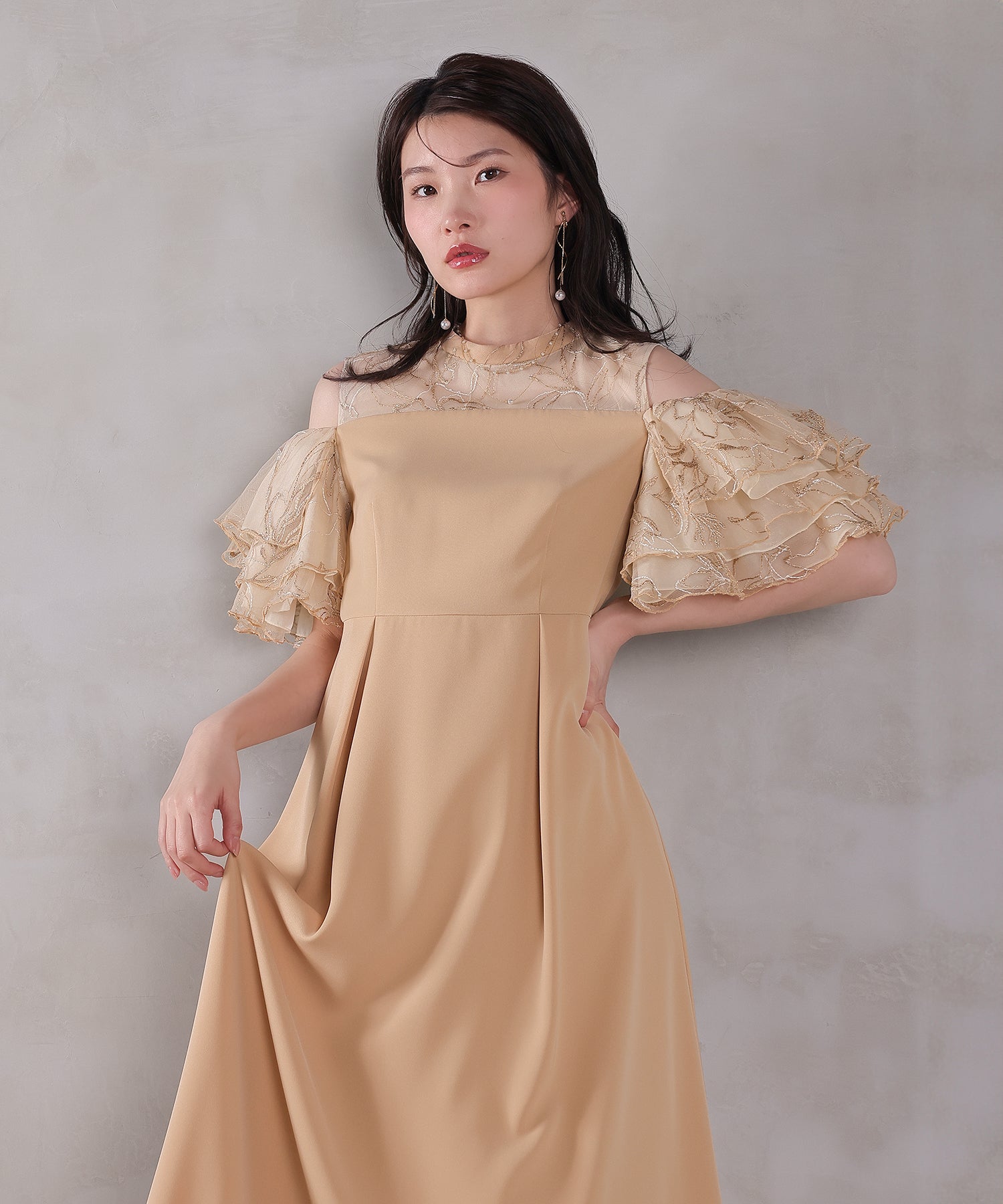 チュールラメ刺繍 オフショル Aラインワンピース ドレス