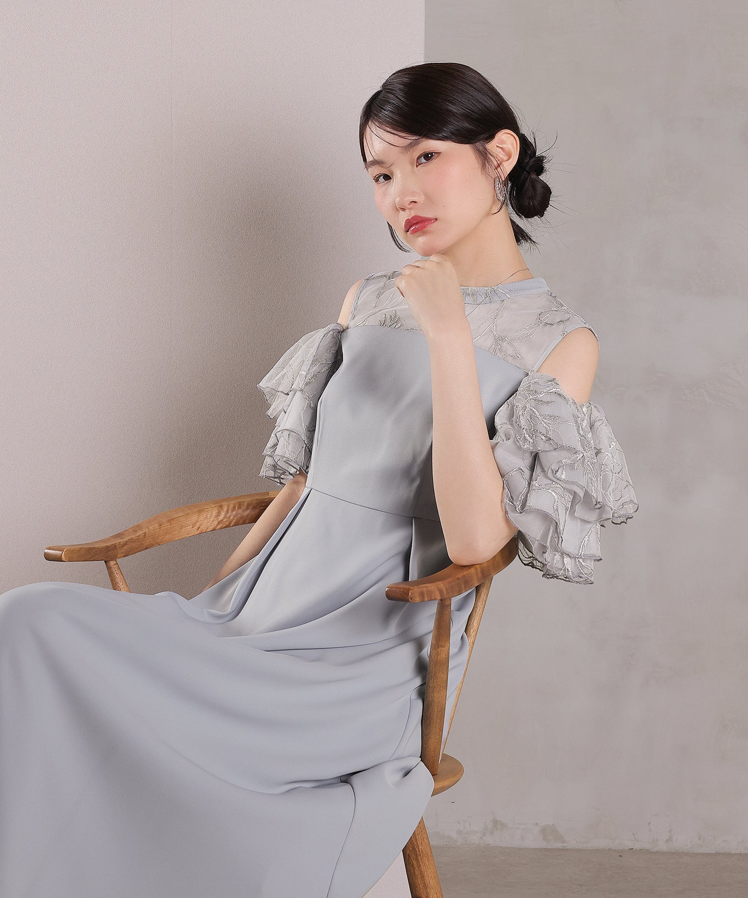 チュールラメ刺繍 オフショル Aラインワンピース ドレス