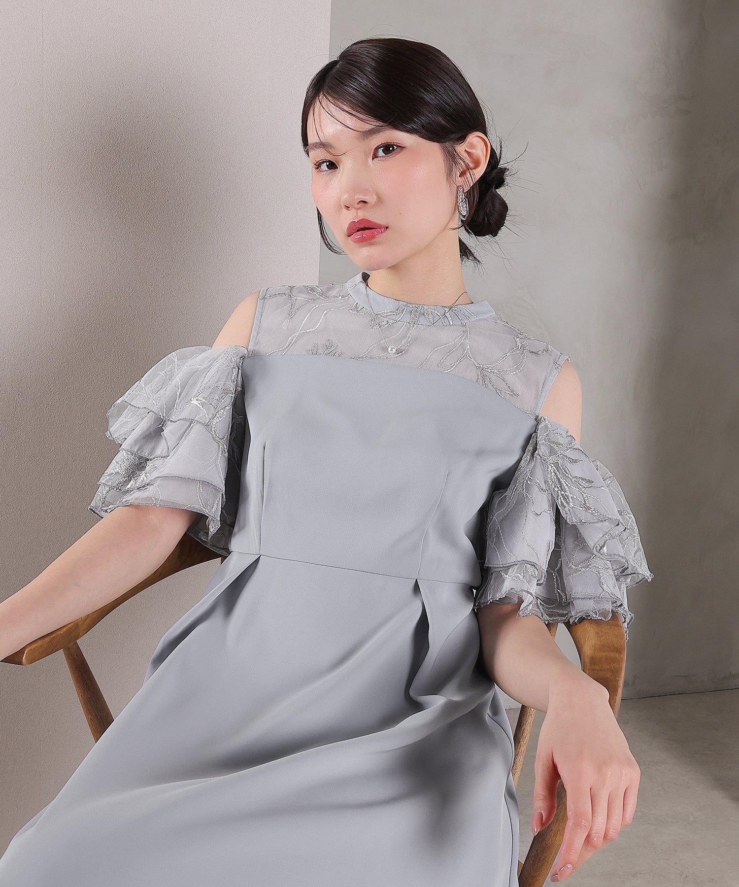 チュールラメ刺繍 オフショル Aラインワンピース ドレス