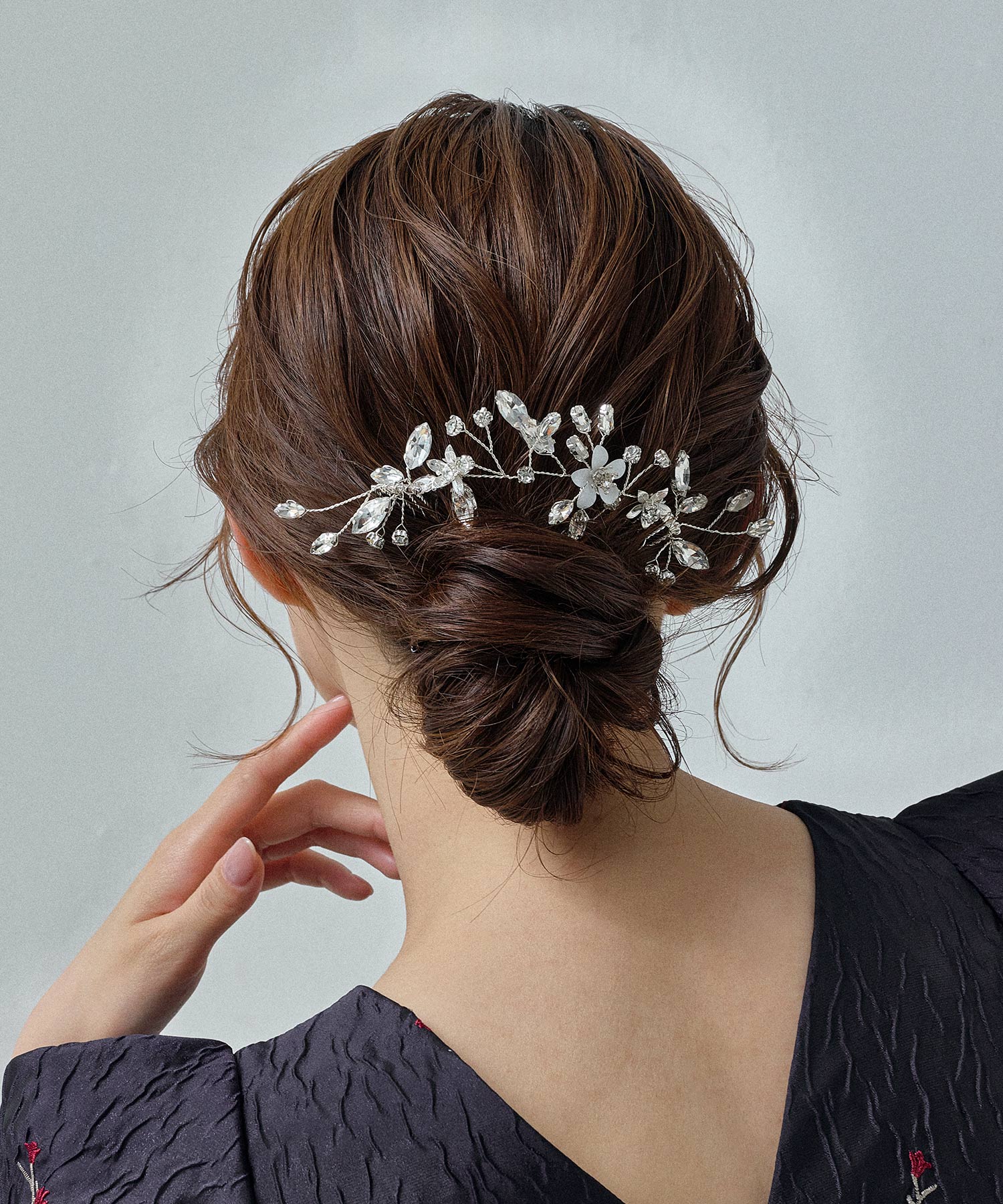 フラワービジューアーチヘアコーム