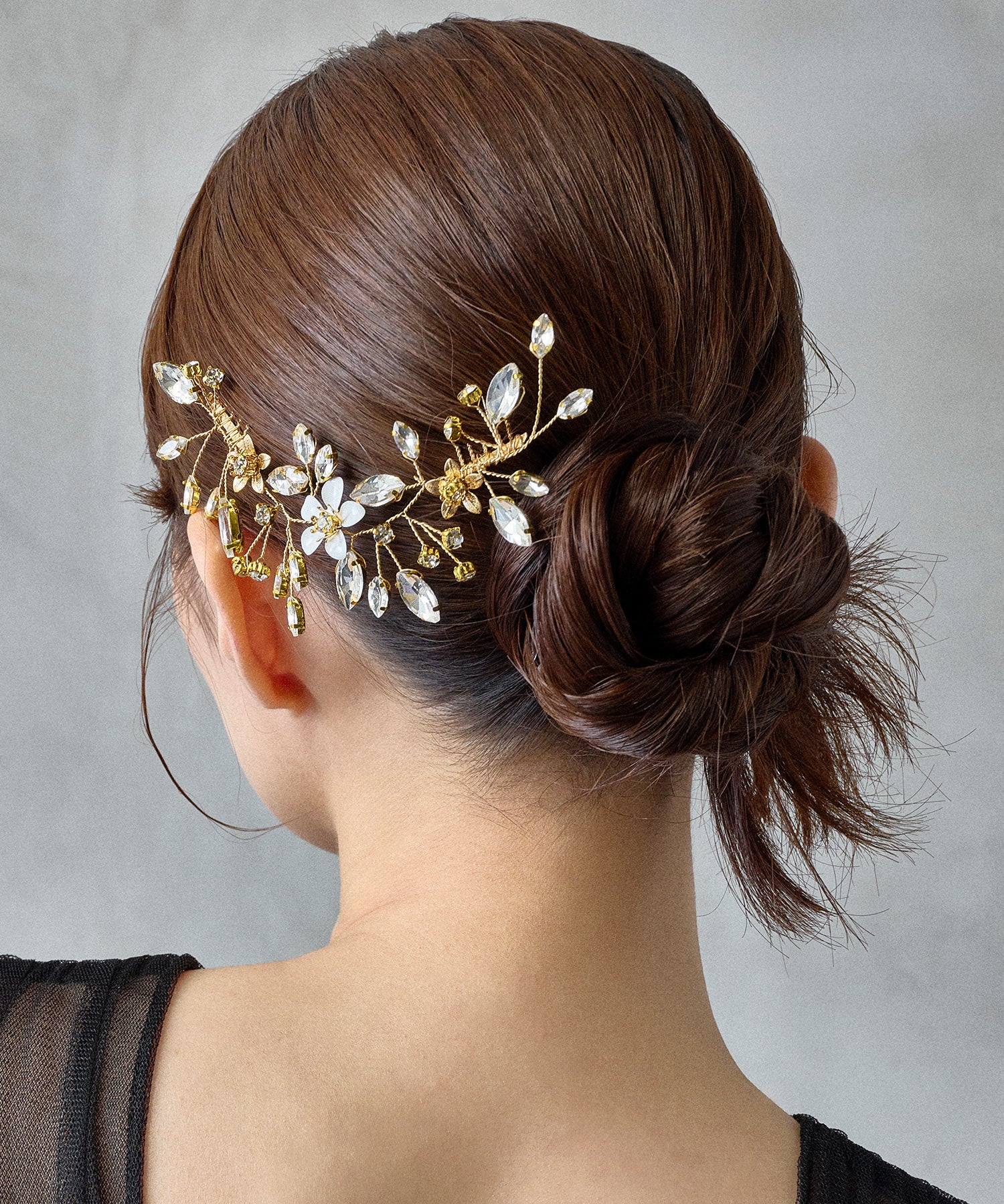フラワービジューアーチヘアコーム