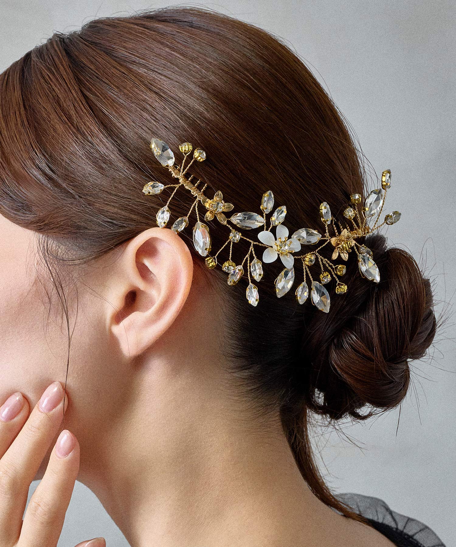 フラワービジューアーチヘアコーム