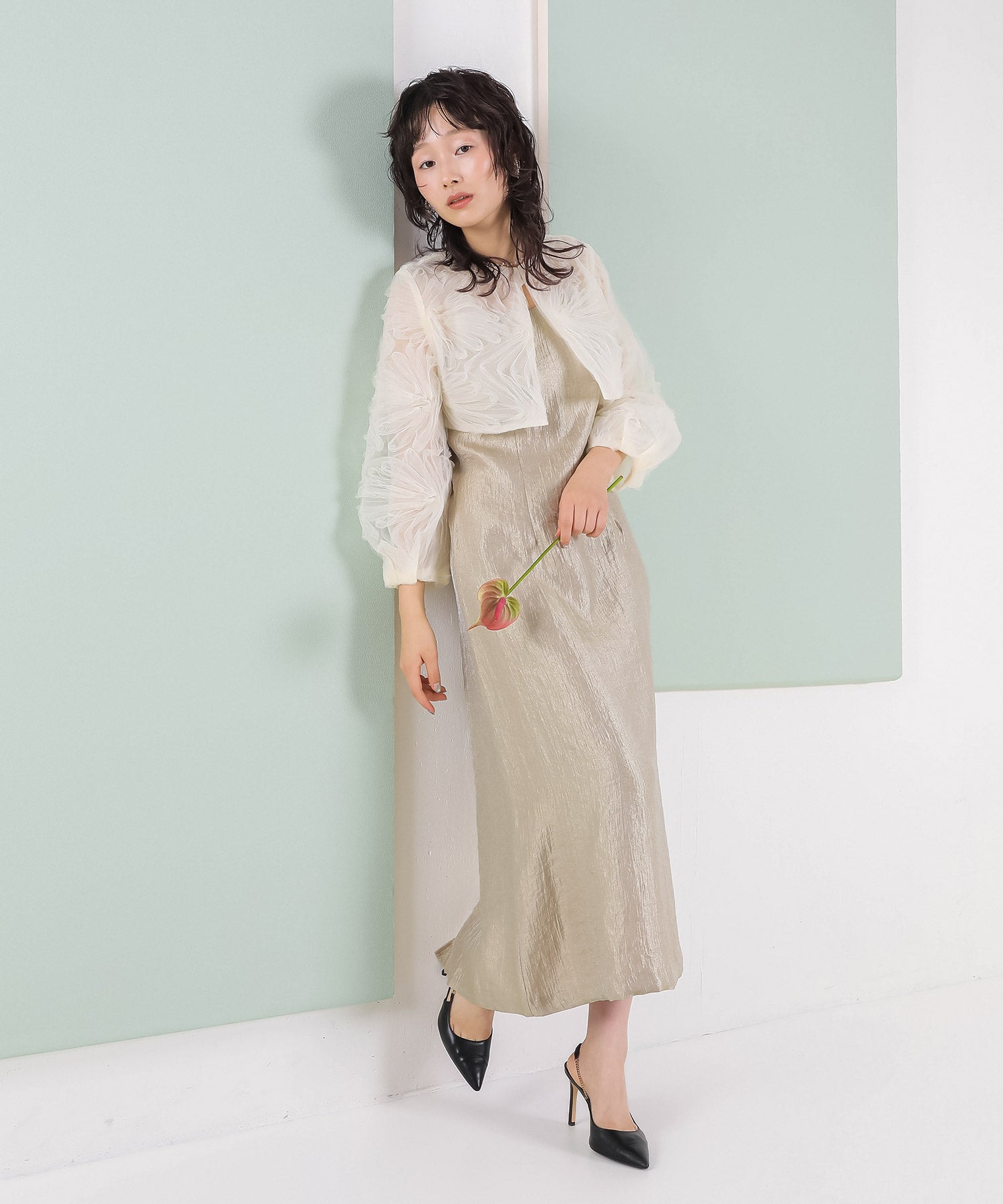 【kaene別注企画】チュールエンブロイダリーボレロ 光沢サテンAラインドレス 2点セット パーティー結婚式 お呼ばれ オケージョンドレス