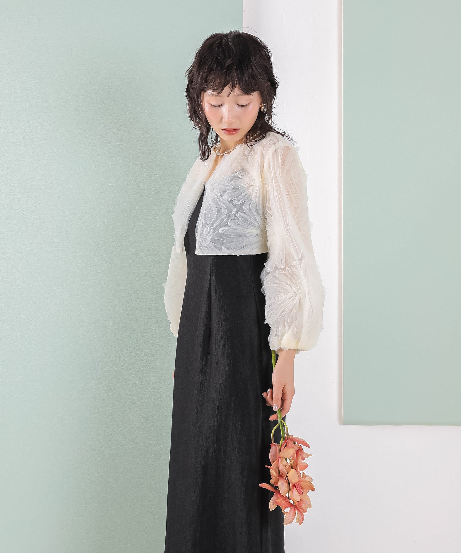 【kaene別注企画】チュールエンブロイダリーボレロ 光沢サテンAラインドレス 2点セット パーティー結婚式 お呼ばれ オケージョンドレス