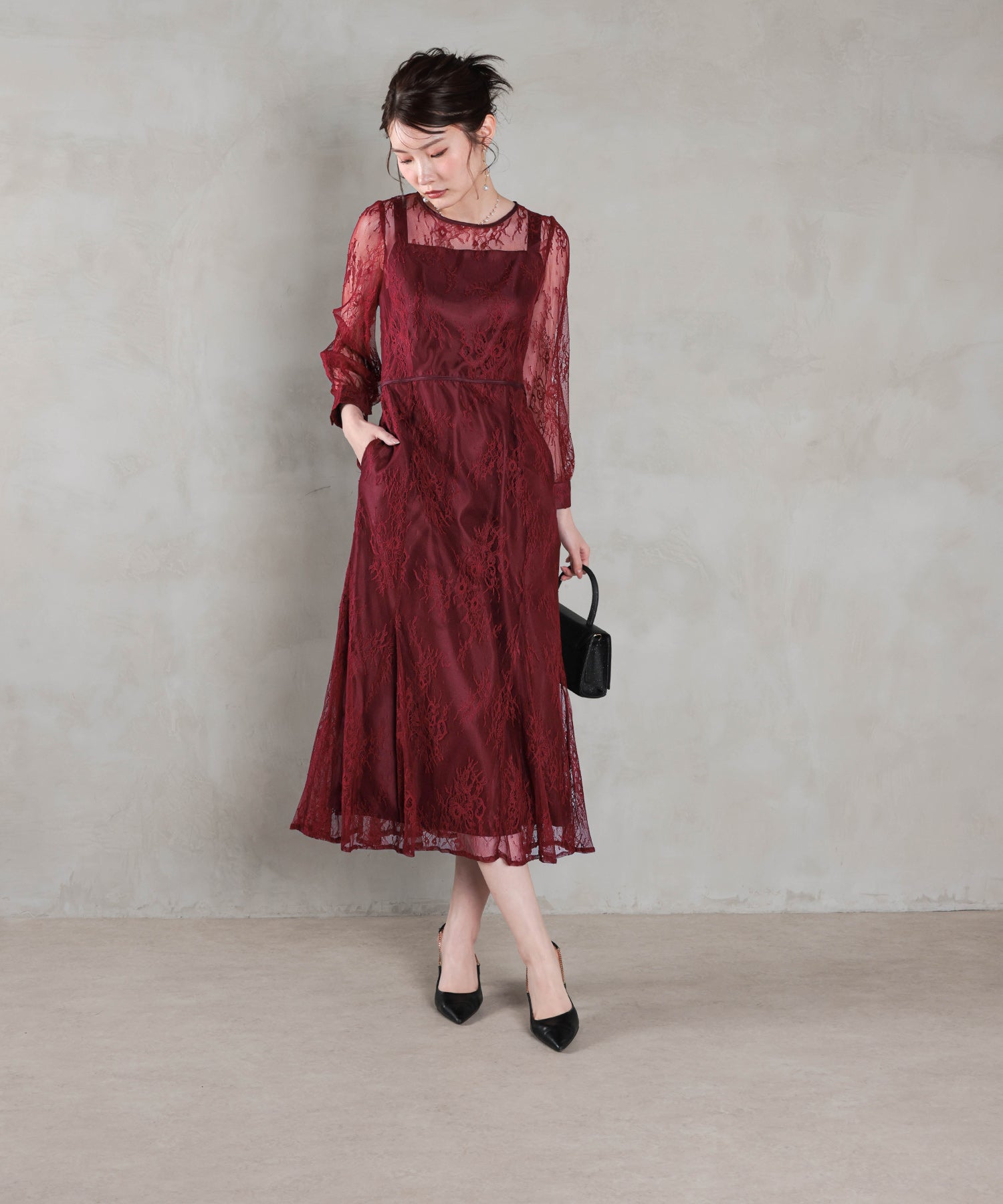 167cm / 着用 M / バーガンディー