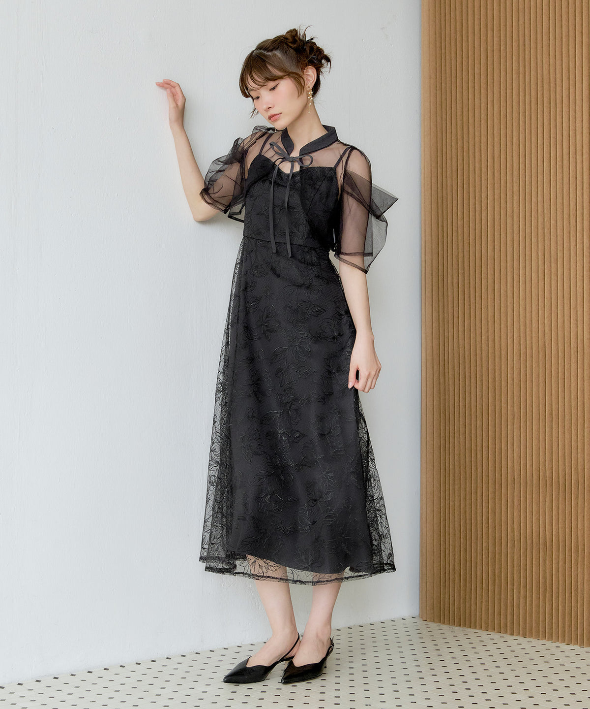 タックスリーブボレロ花柄刺繍2点セットドレス