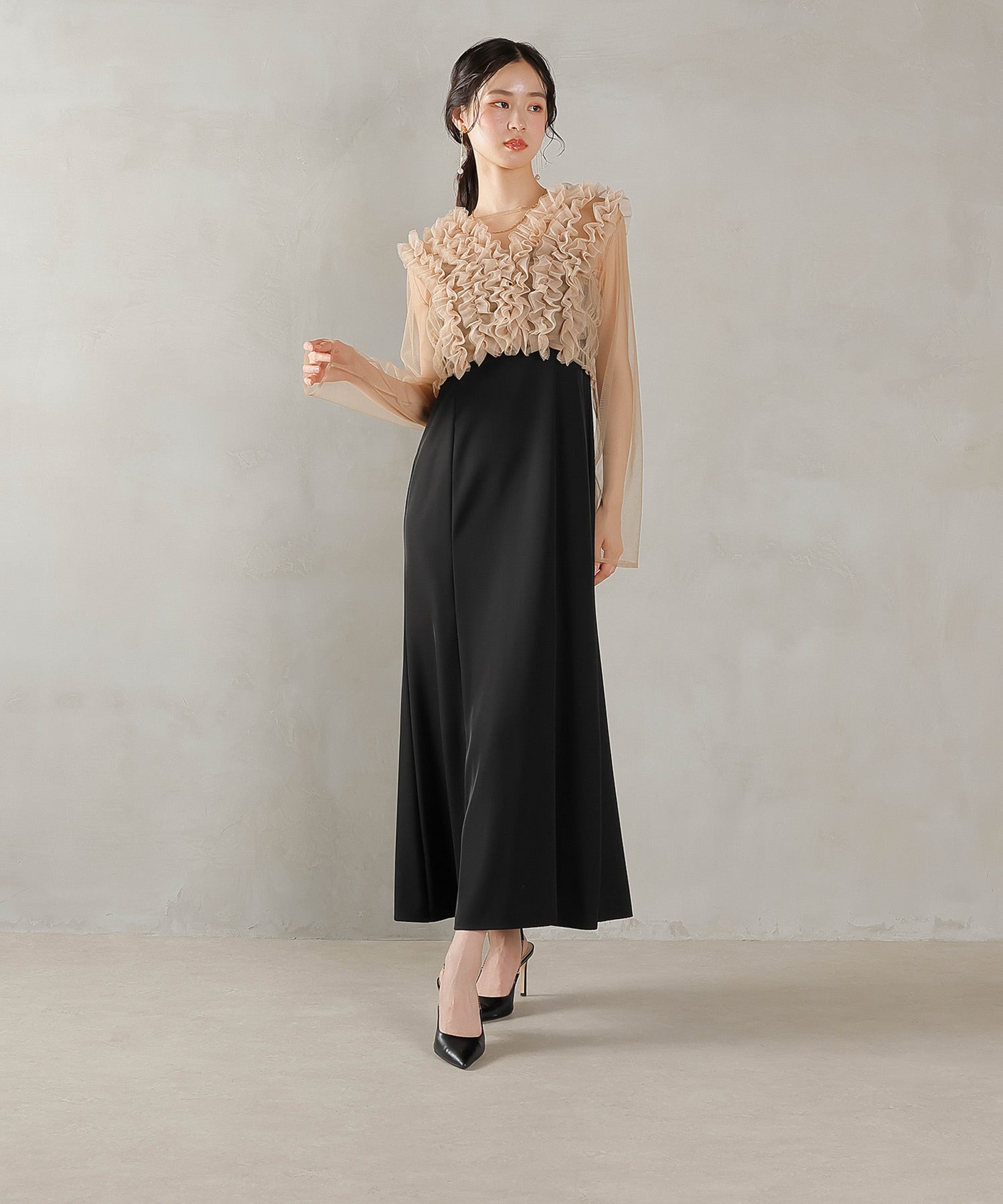 170cm / 着用 M / ブラック×オレンジ