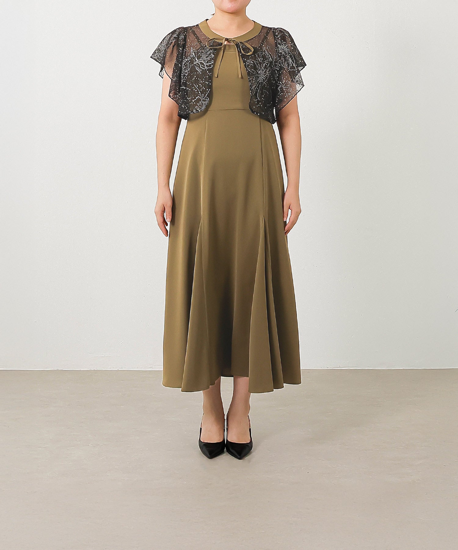 身長159cm / 着用 M<br>普段着 M or L / 骨格ストレート