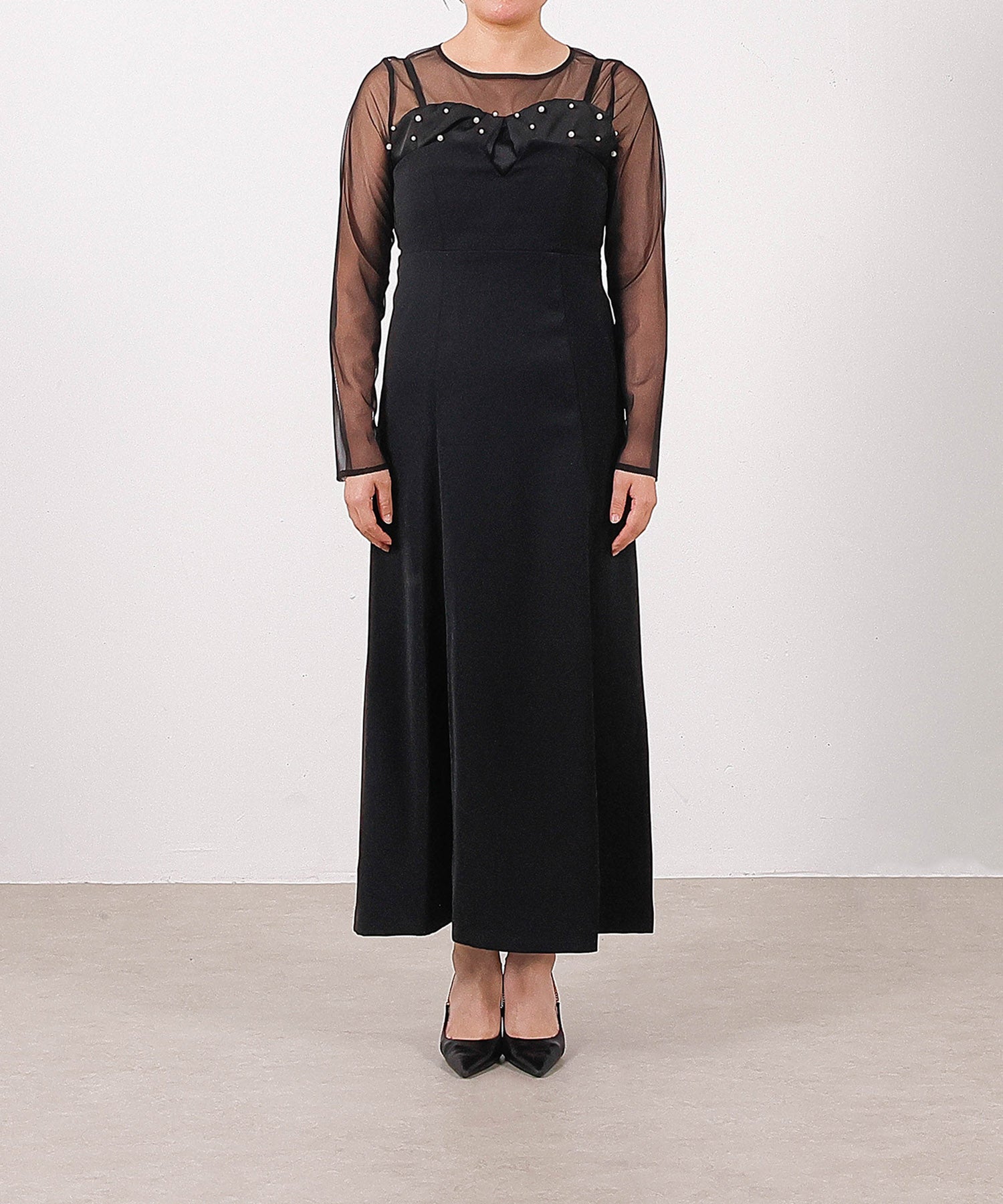 
身長159cm / 着用 S<br>
普段着 M or L / 骨格ストレート