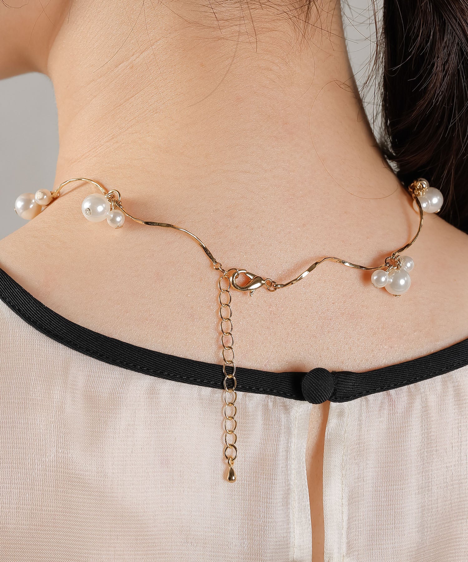 パールポイント ウェーブ ネックレス